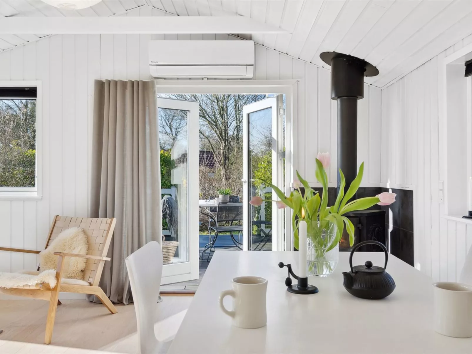 "Lelle" - 350m from the sea-Inside