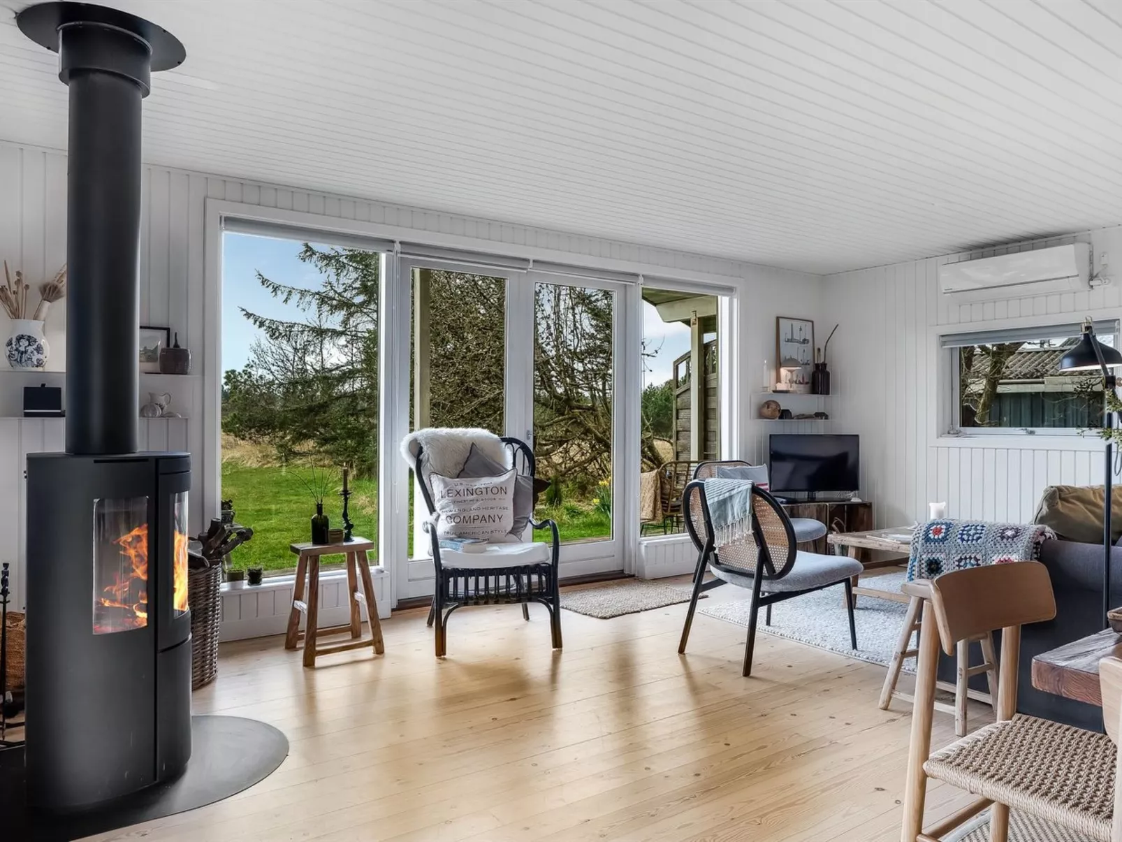 "Ayelen" - 600m from the sea-Inside