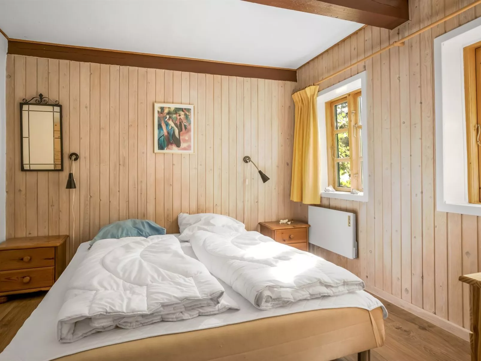 "Agrippa" - 30m to the fjord-Drinnen