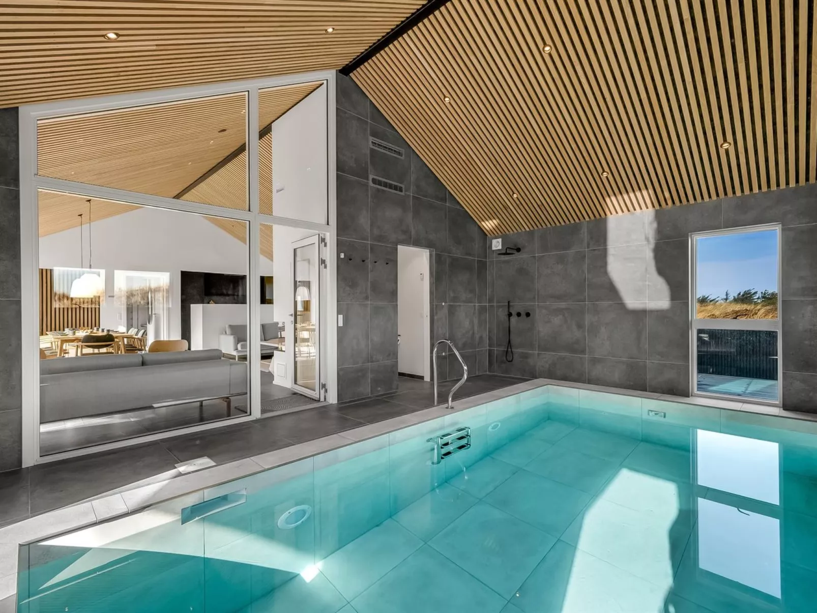 "Maximiliane" -  from the sea-Dehors