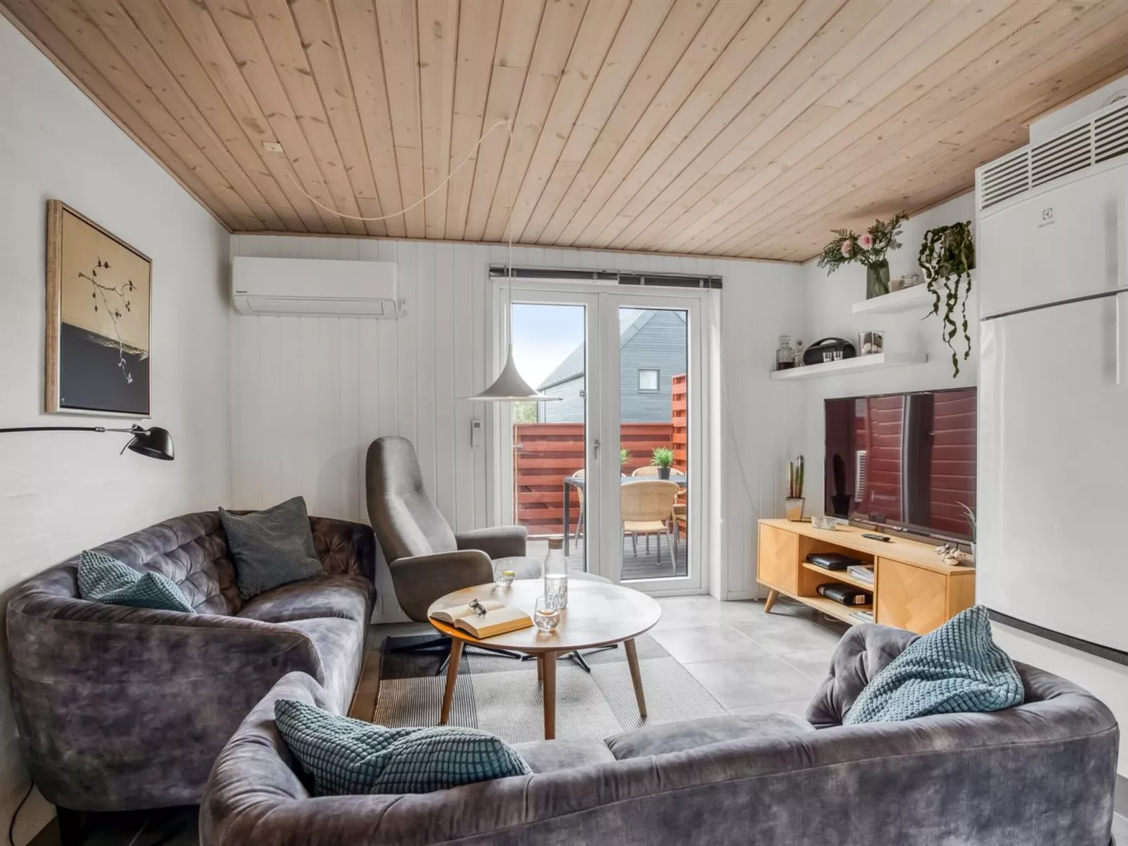 "Alissa" - 400m from the sea-Dedans