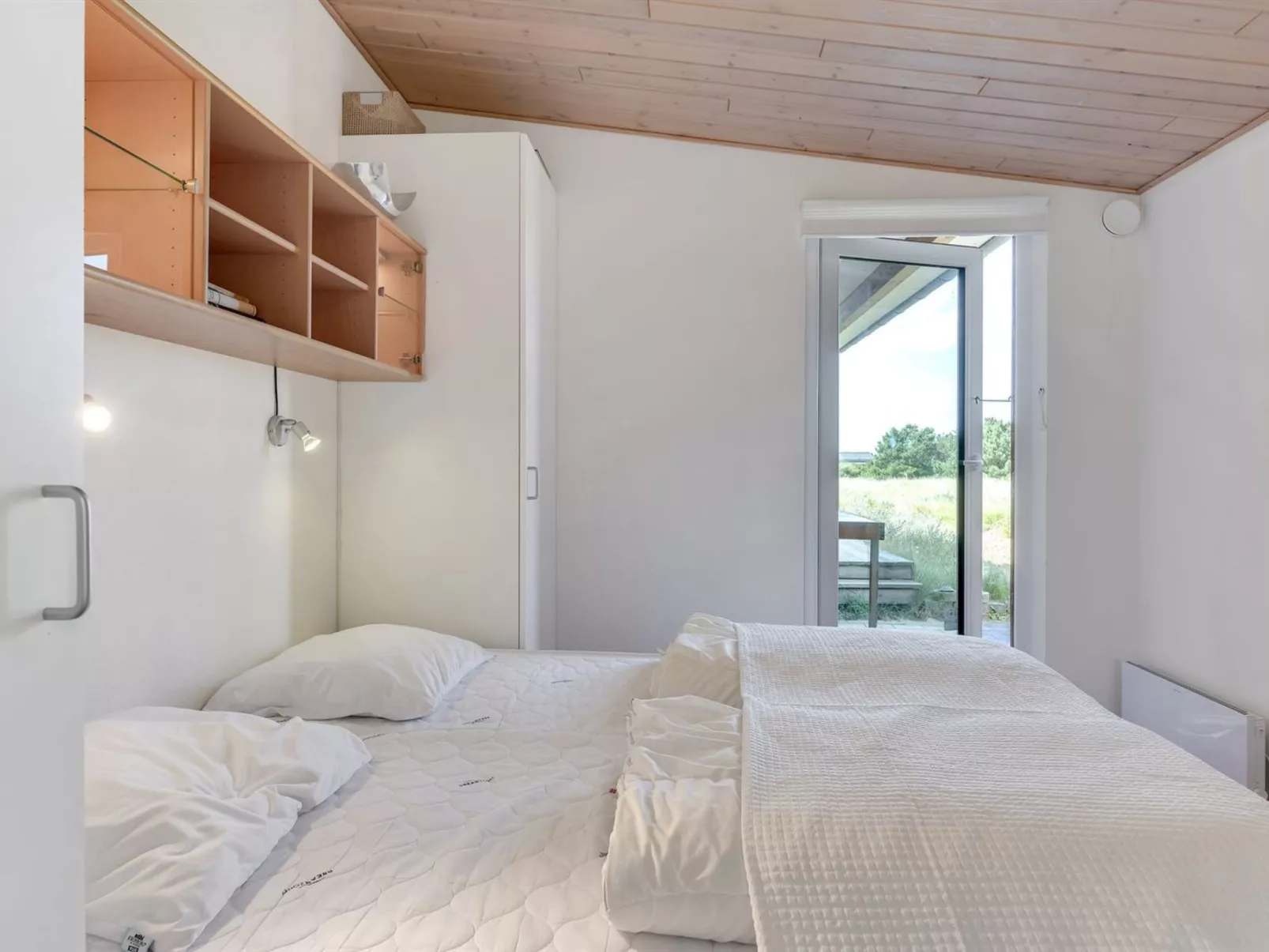 "Harthagunni" - 375m from the sea-Dedans