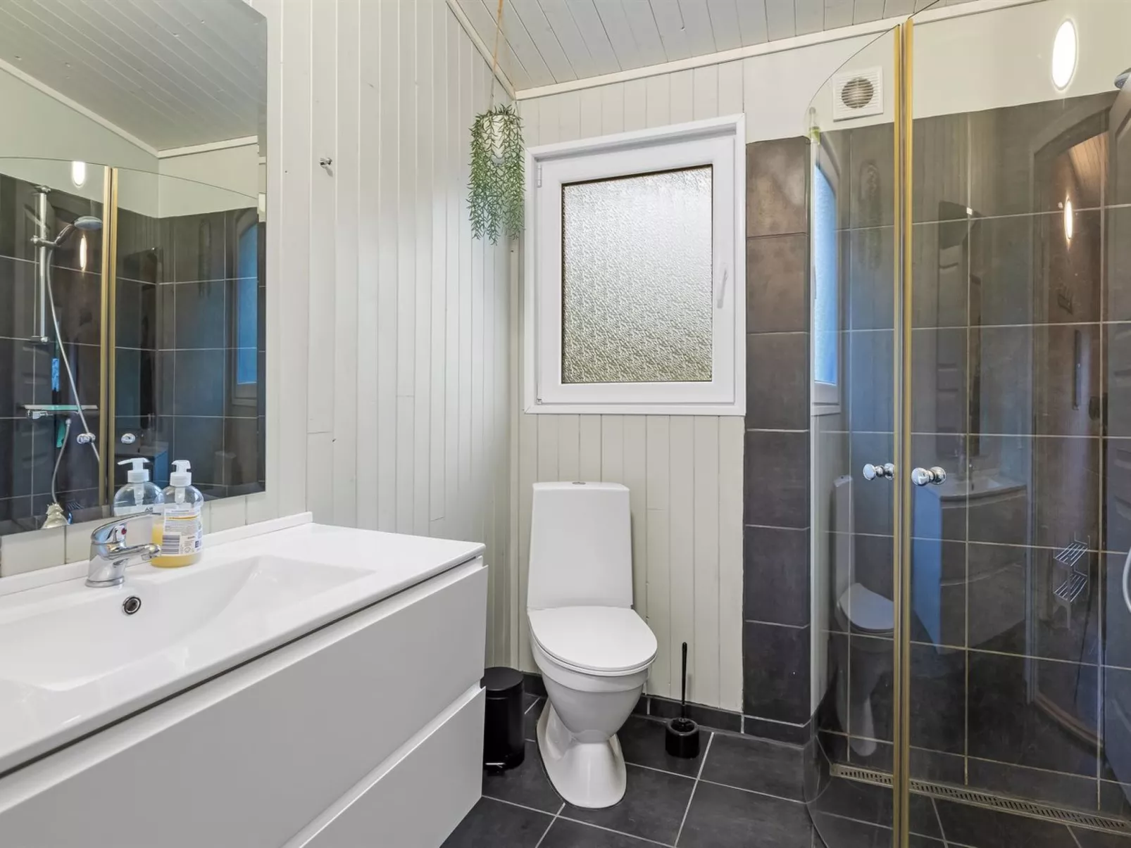 "Hedwig" - 30km from the sea-Drinnen