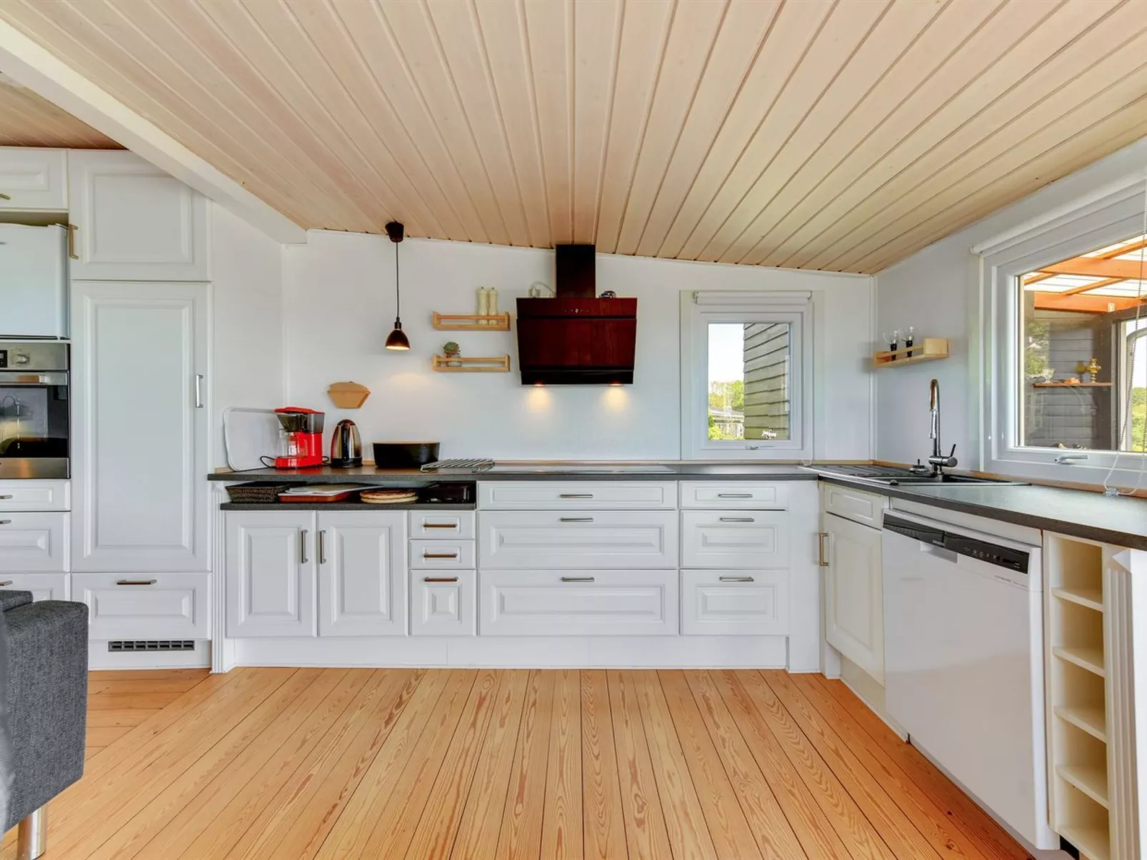 "Axeln" - 300m to the fjord-Inside