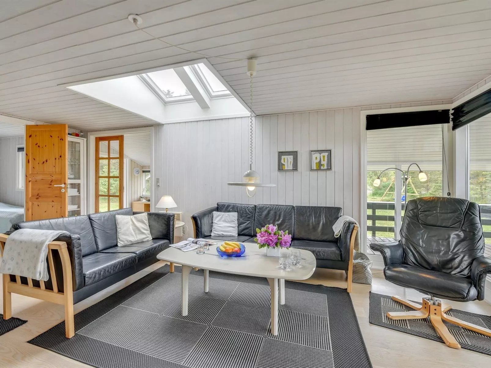 "Hildegarde" - 900m from the sea-Inside