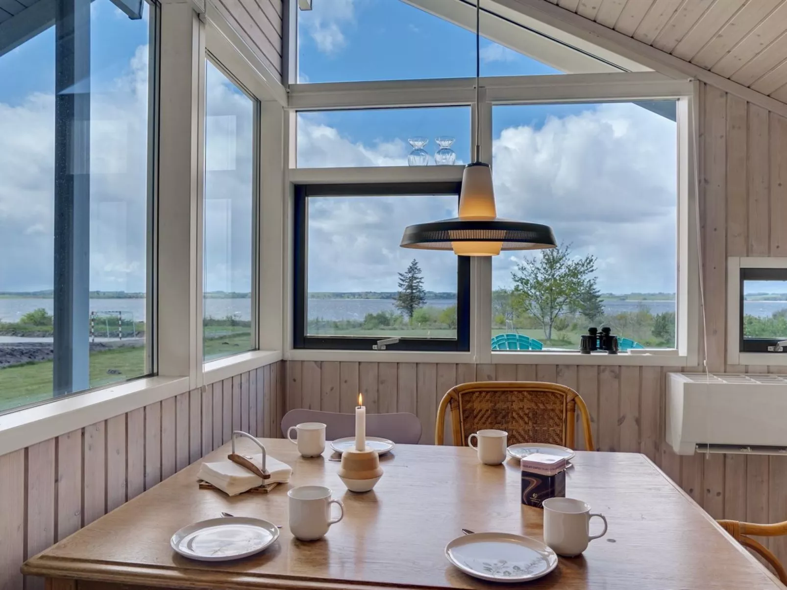 "Arleta" - 250m to the fjord-Inside