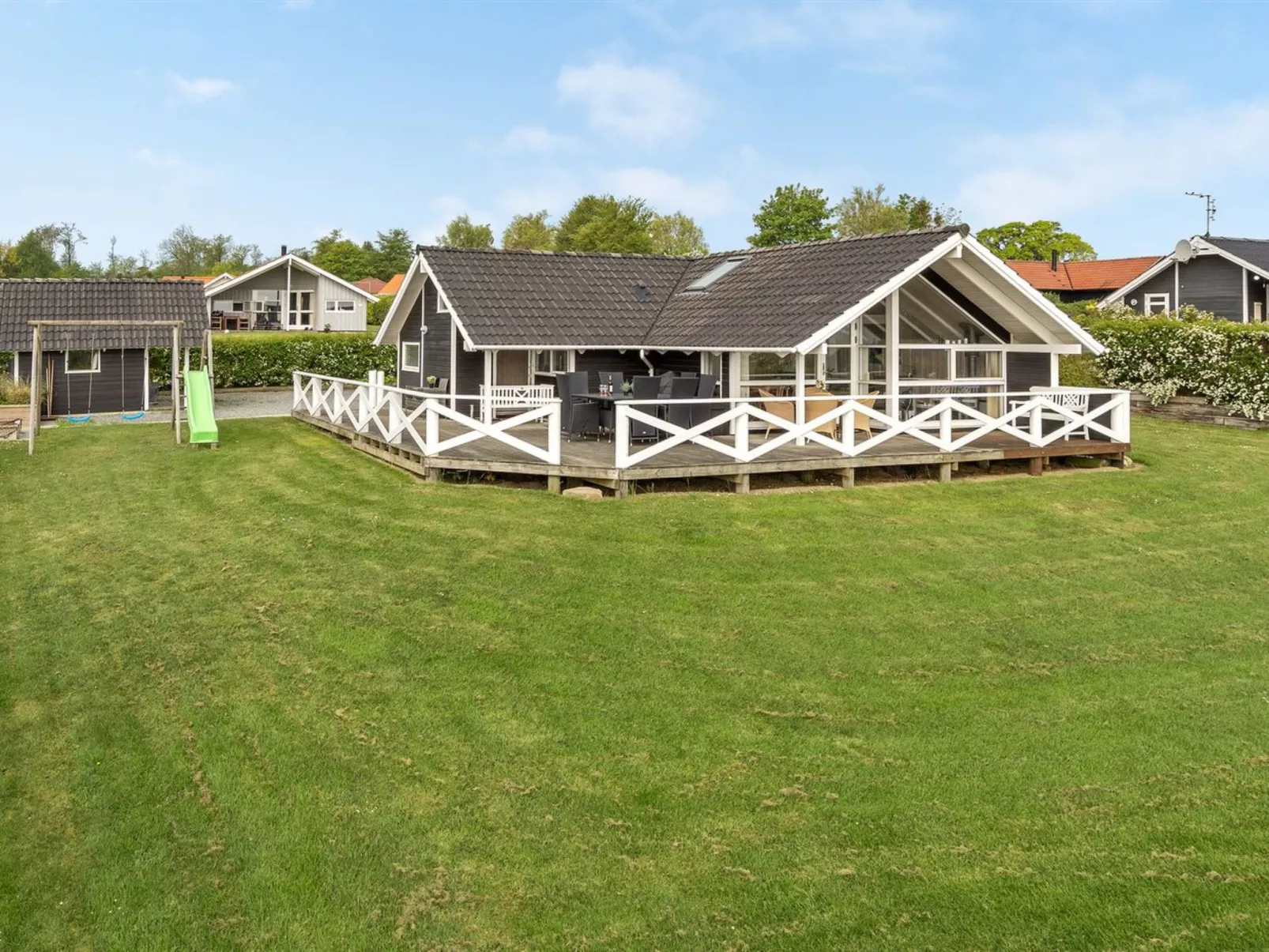 "Annvy" - 200m from the sea-Outside