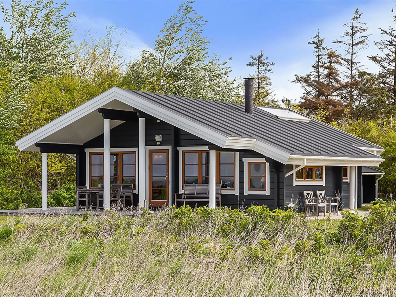 "Stacie" - 10m from the sea-Draußen