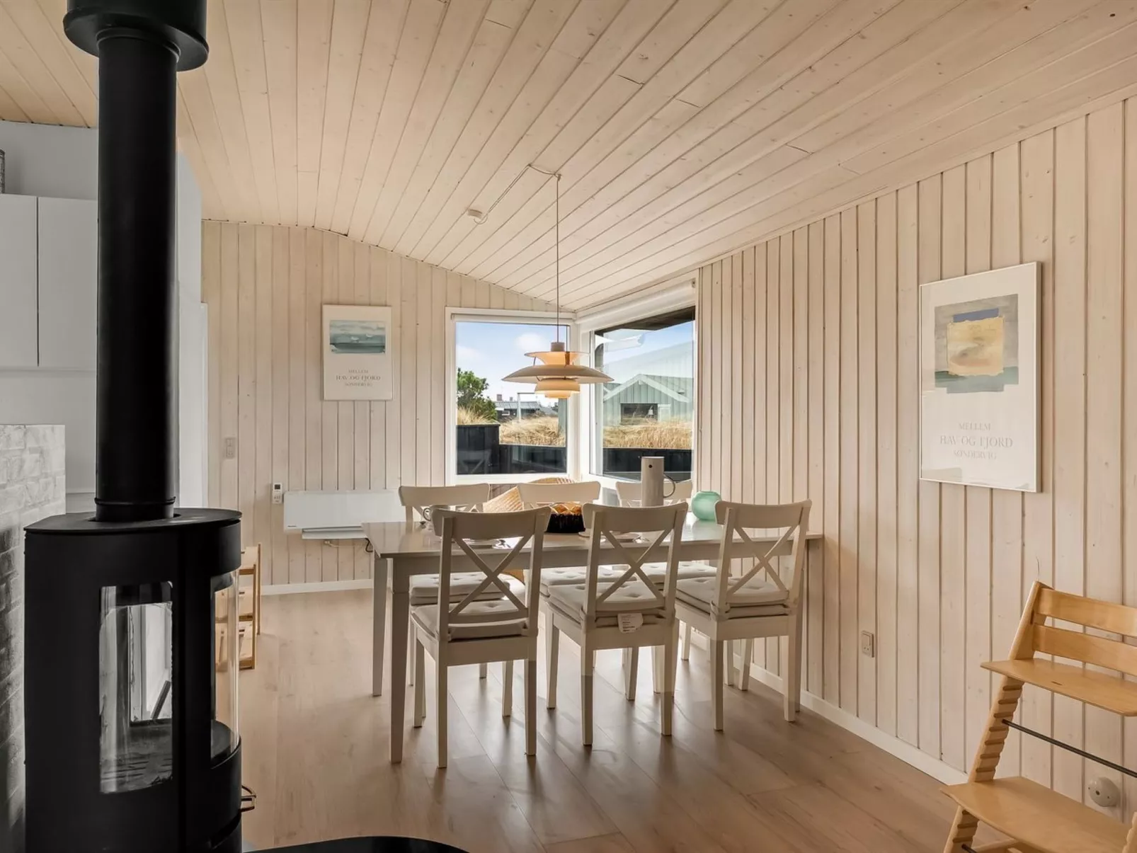 "Julan" - 600m from the sea-Drinnen