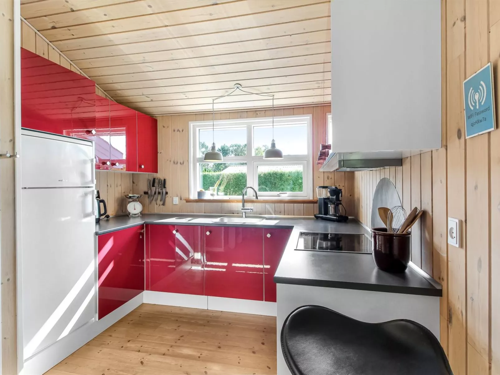 "Swale" - 500m from the sea-Drinnen