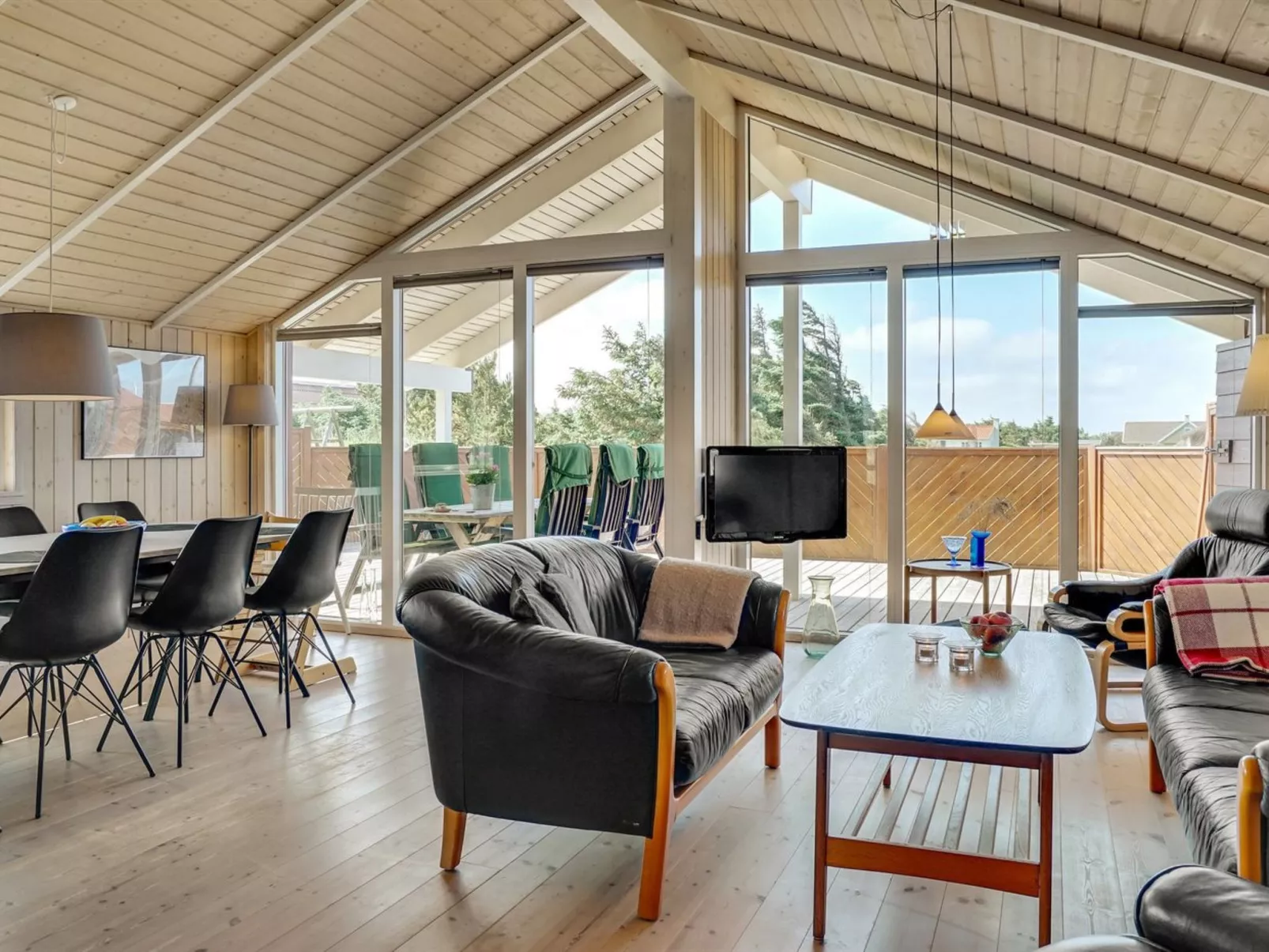 "Horsten" - 350m from the sea-Drinnen