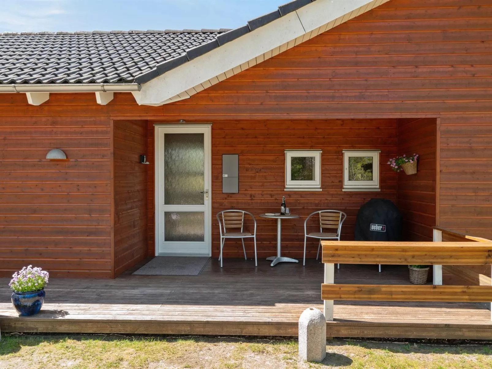 "Ebbi" - 36km from the sea-Outside