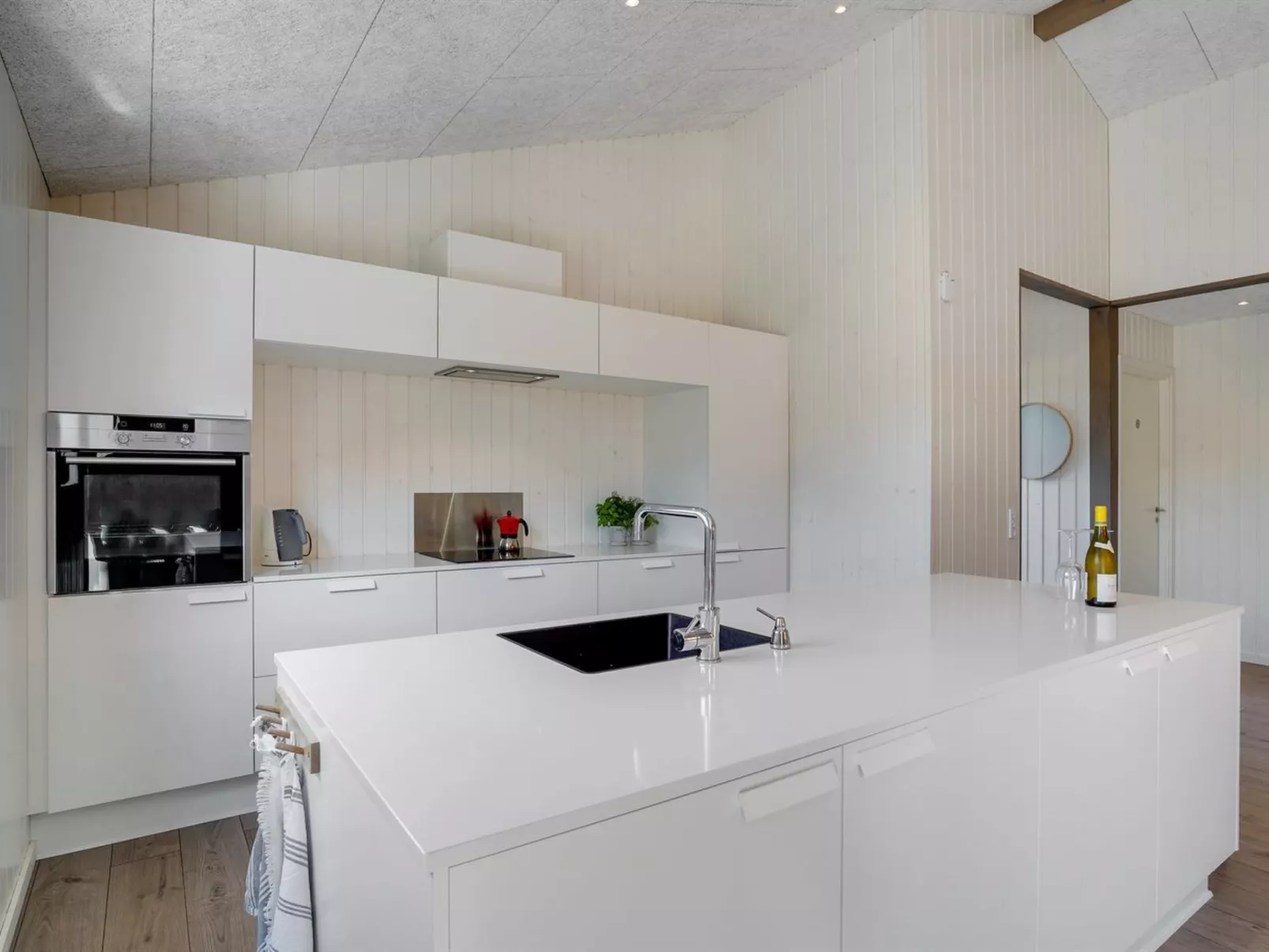 "Grimar" - 600m from the sea-Dedans