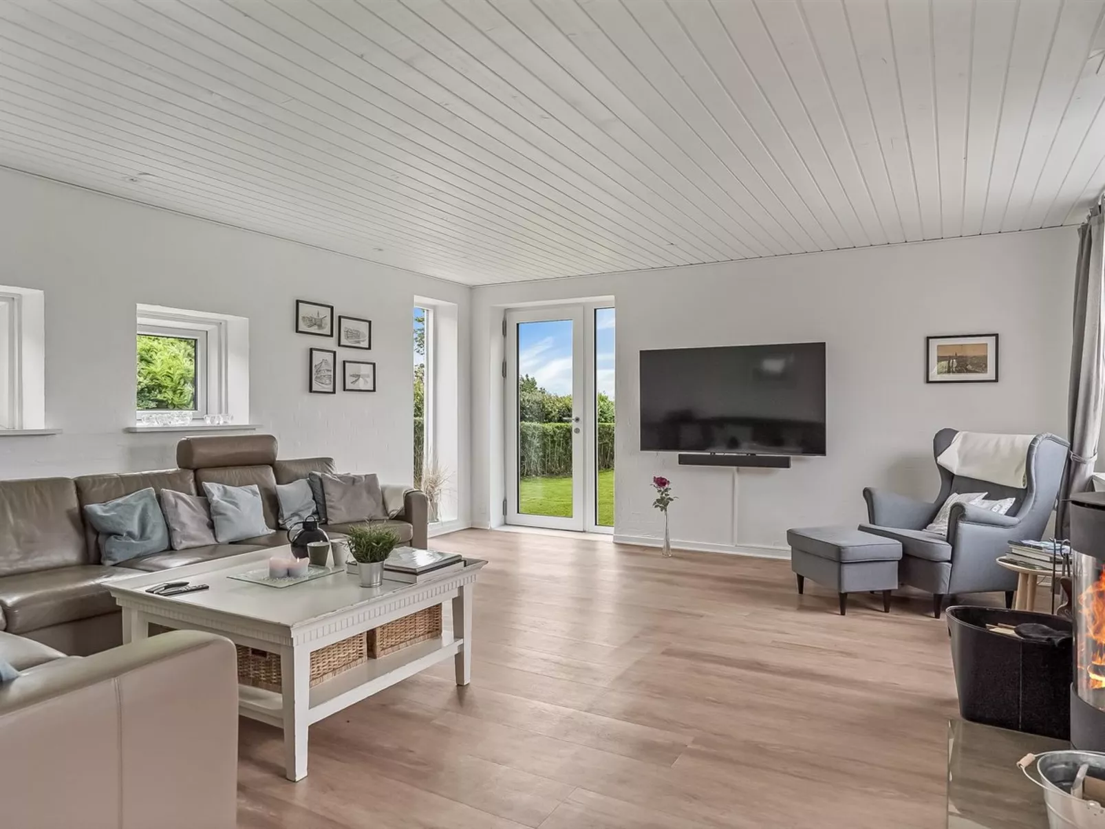 "Kiersten" - 5km from the sea-Inside