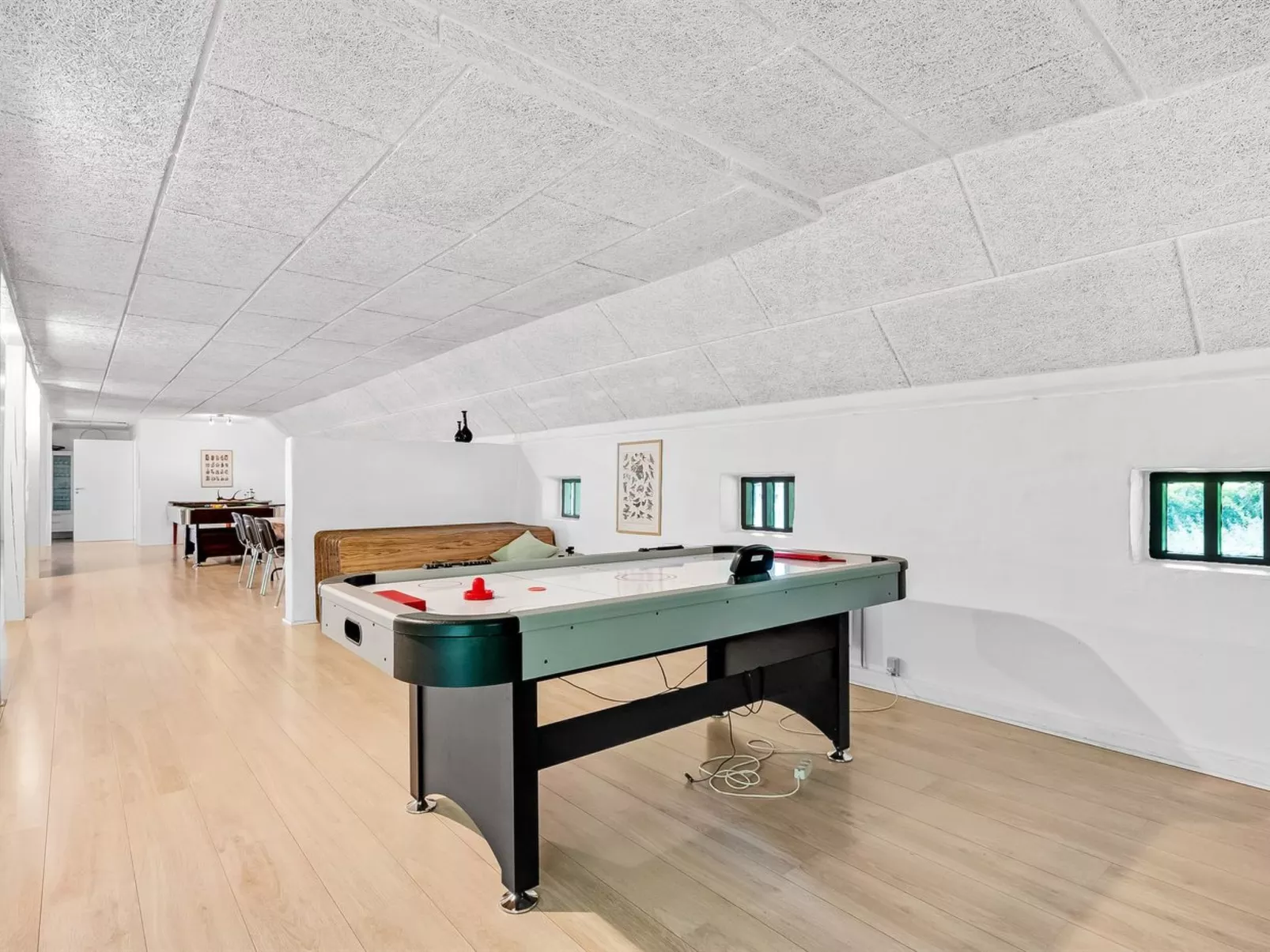 "Tatiane" - 10km from the sea-Inside