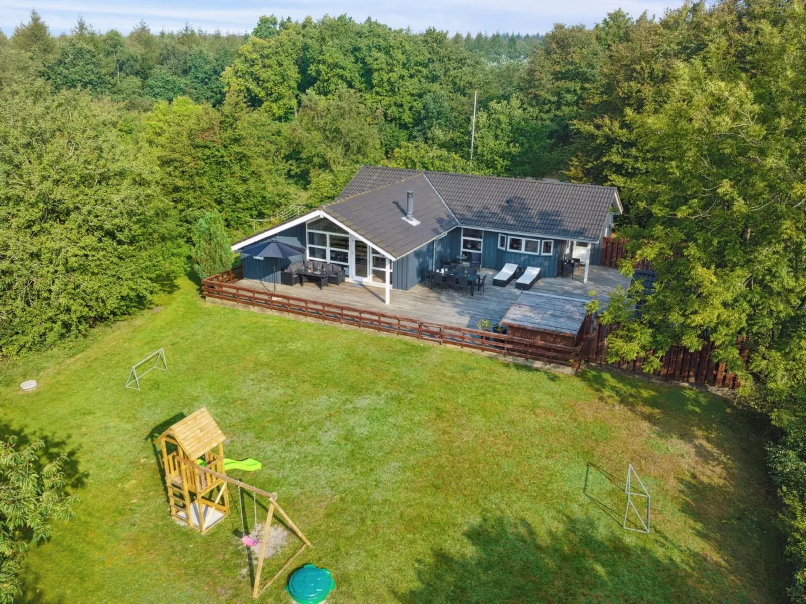 "Elif" - 30km from the sea-Draußen