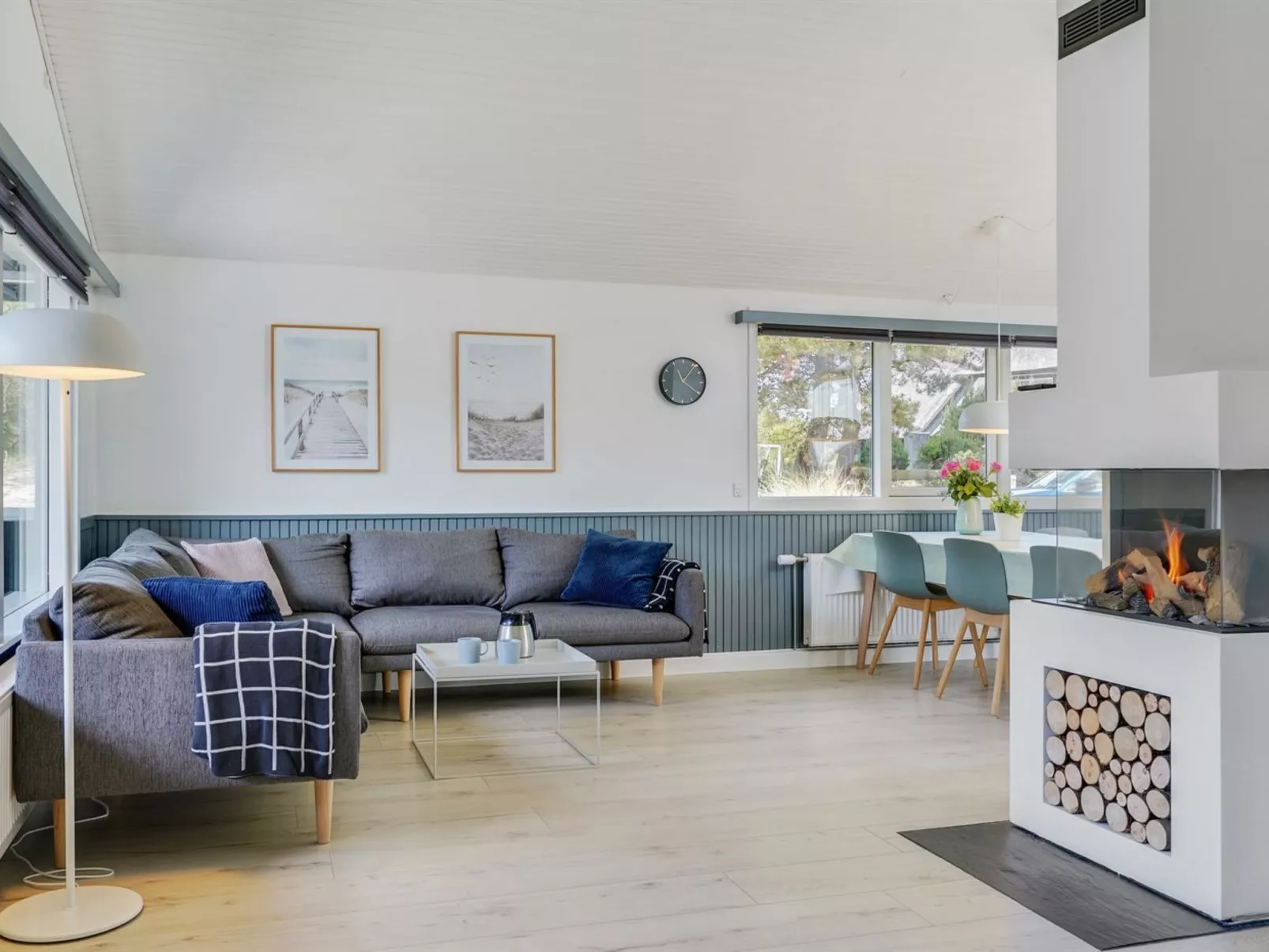 "Ingobald" - 1.5km from the sea-Inside