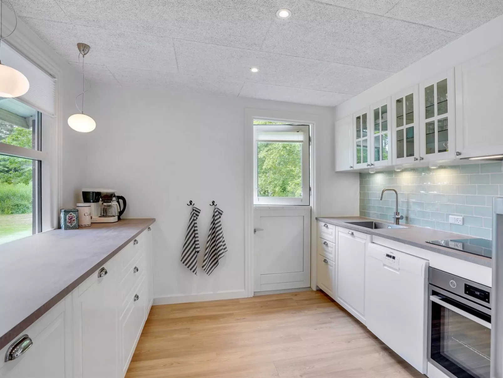 "Dagino" - 500m from the sea-Inside