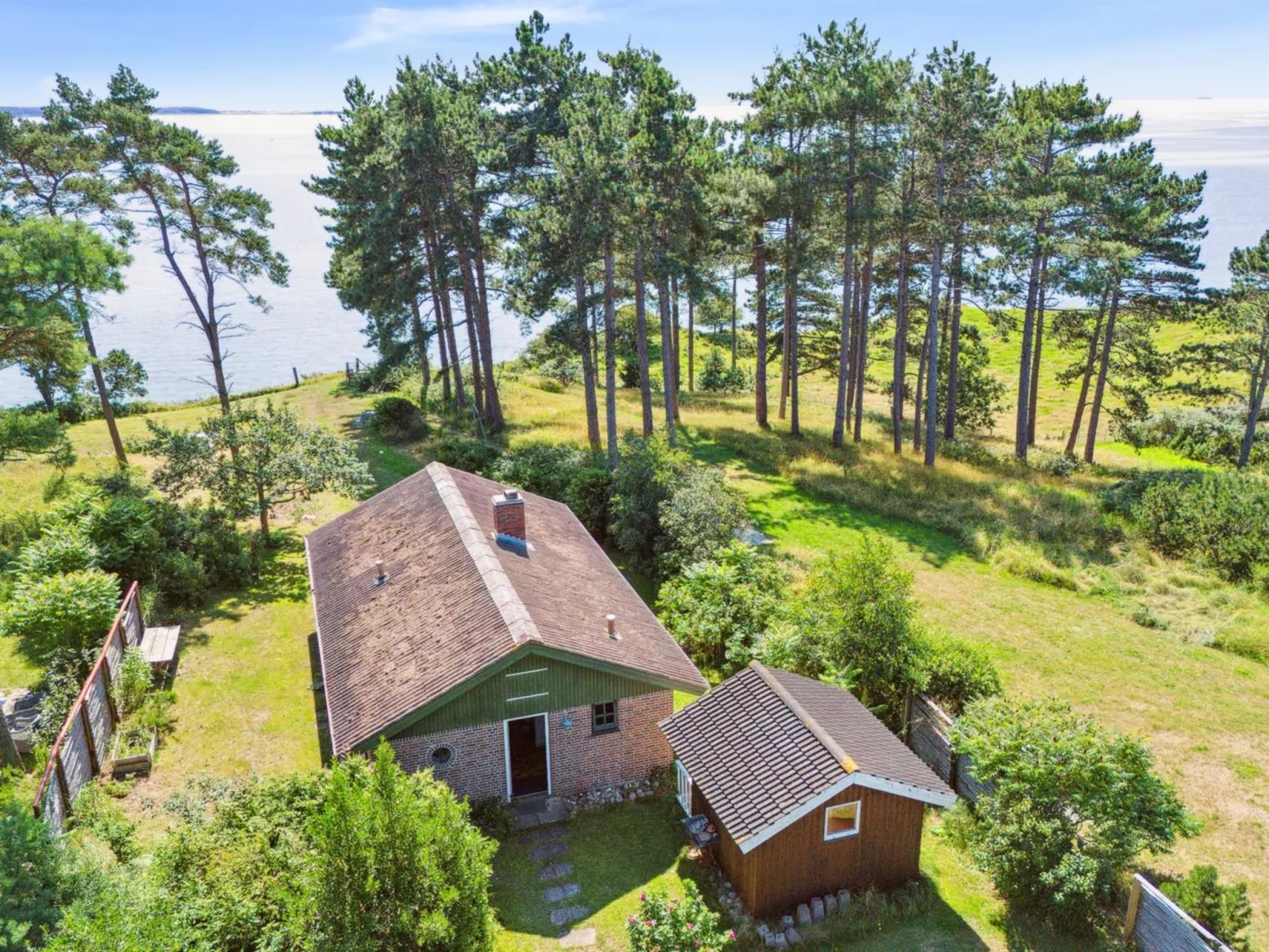 "Uschi" - 86m from the sea-Outside