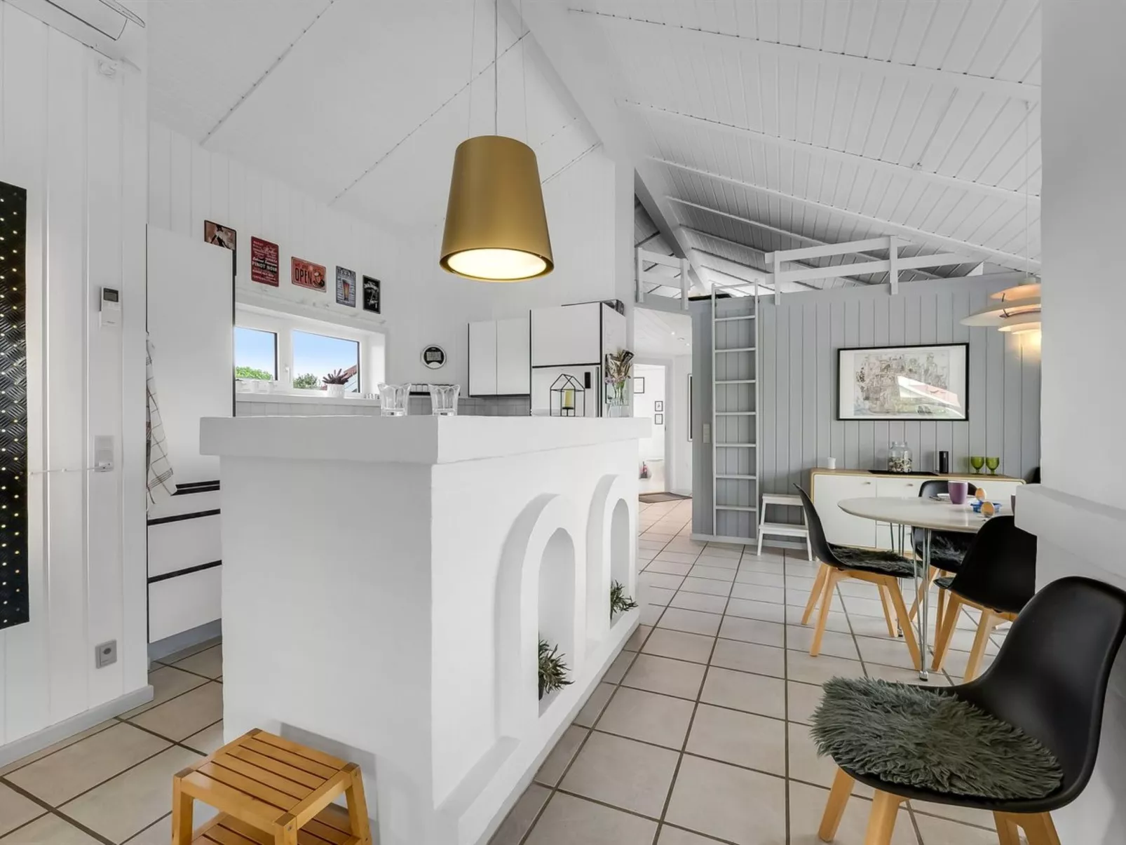 "Elviira" - 600m from the sea-Dedans