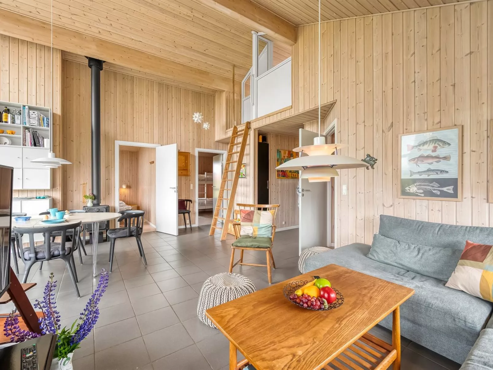 "Felicita" -  from the sea-Dedans