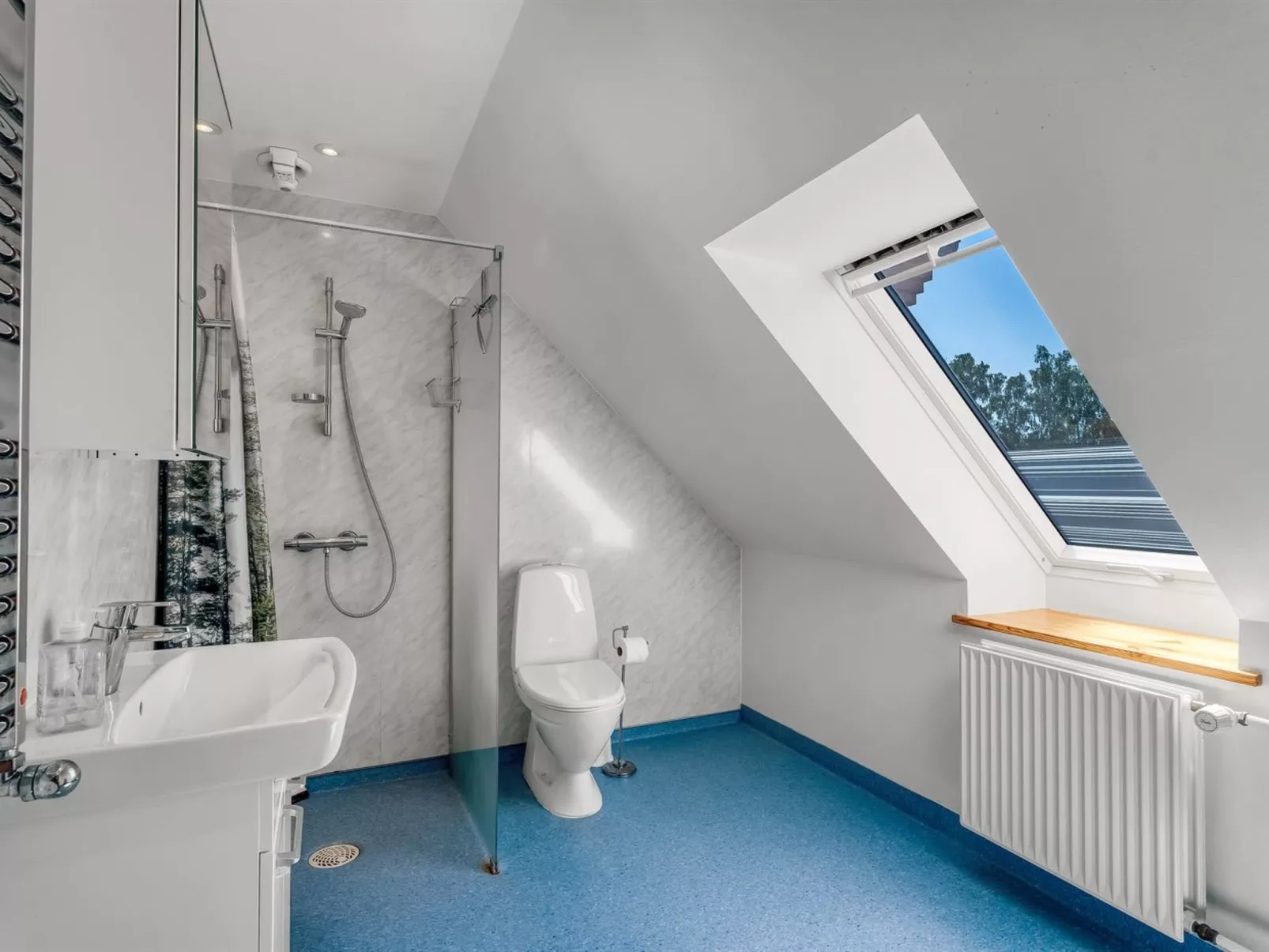 "Øthulf" - 200m from the sea-Drinnen