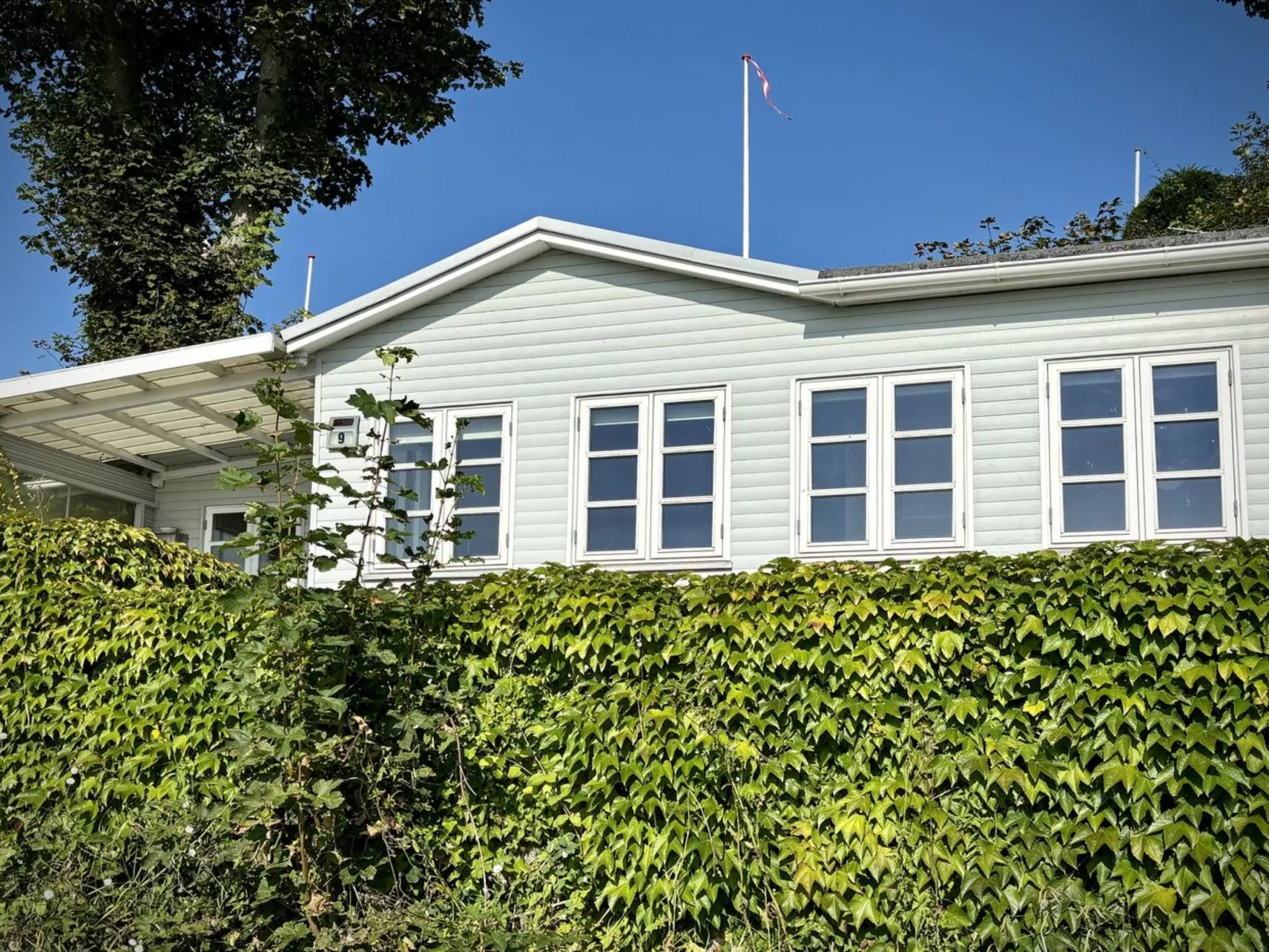 "Drifa" - 20m from the sea-Draußen