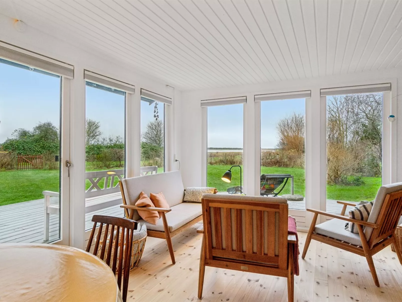 "Dufa" - 200m to the fjord-Inside