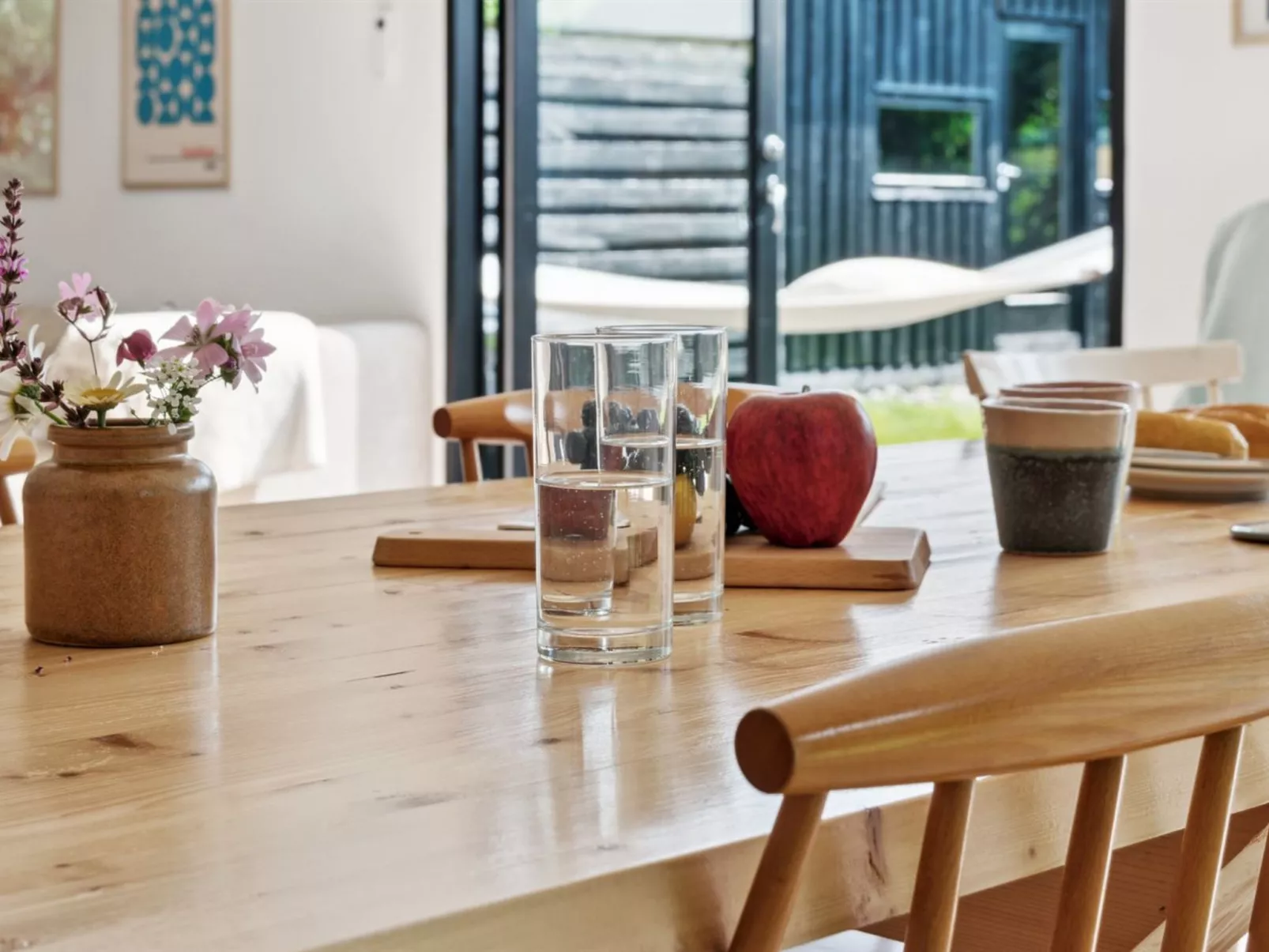 "Iolani" - 1.3km from the sea-Dedans