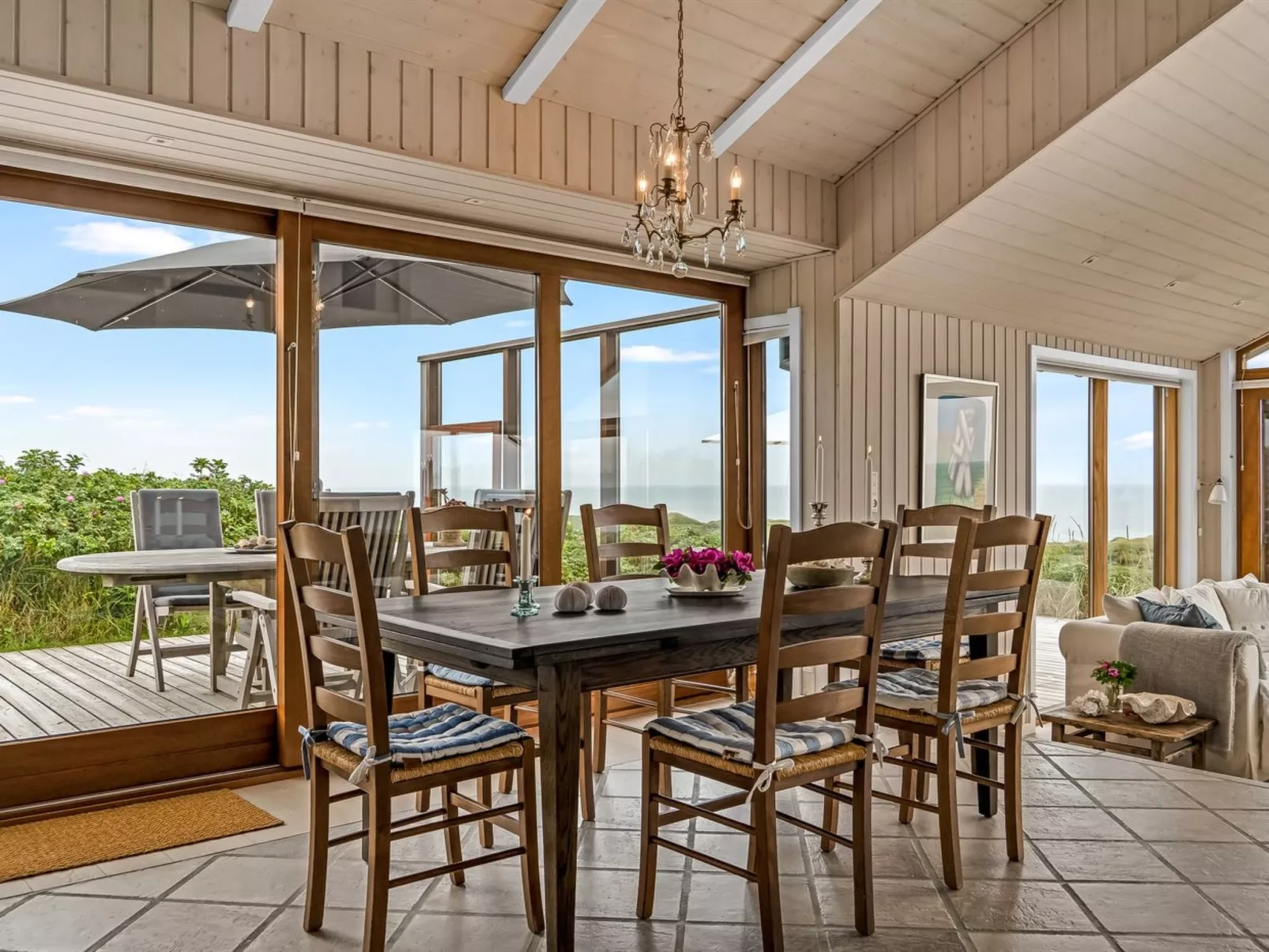 "Bjerund" - 300m from the sea-Inside