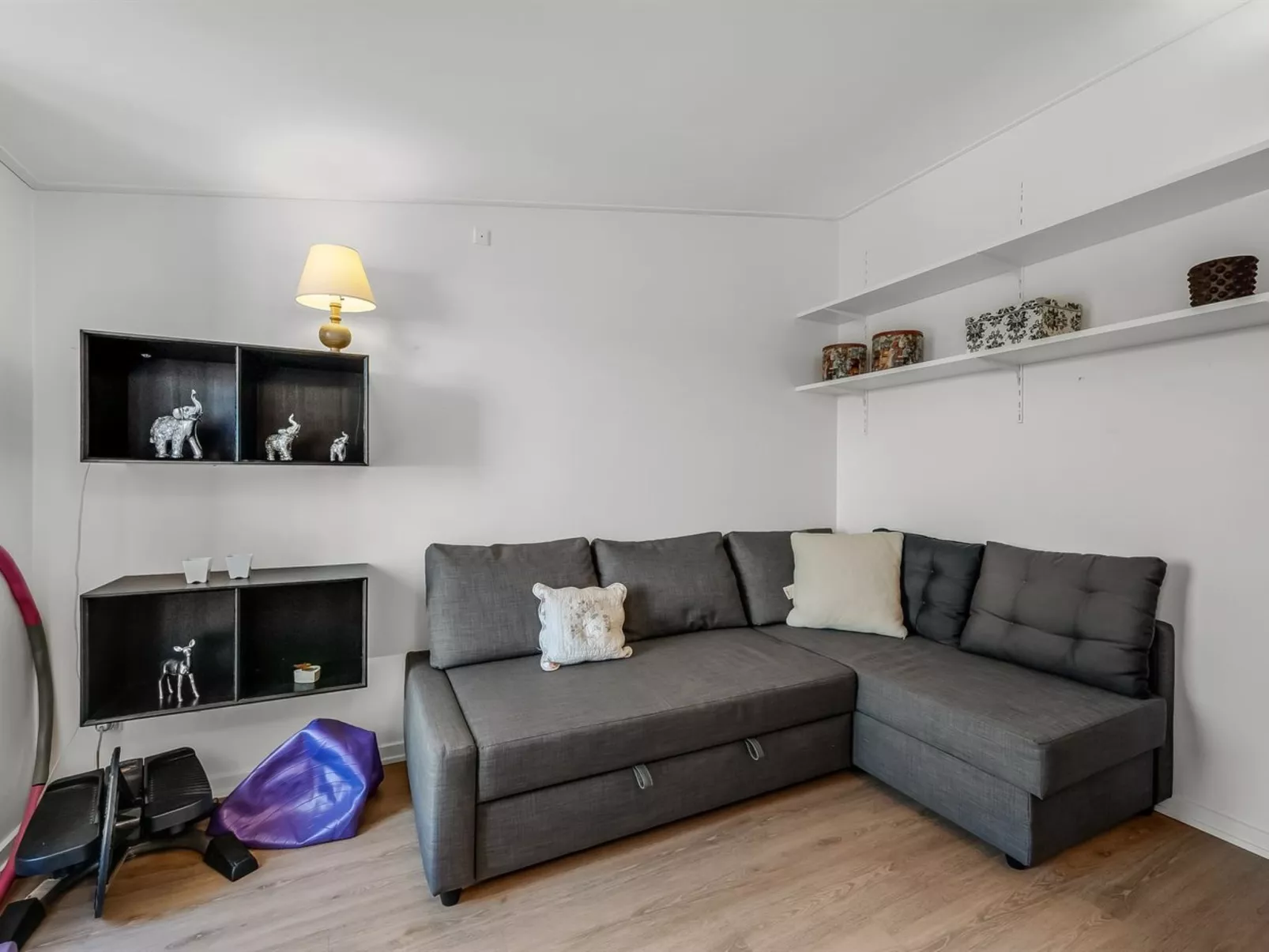 "Gustav" - 100m to the fjord-Dedans