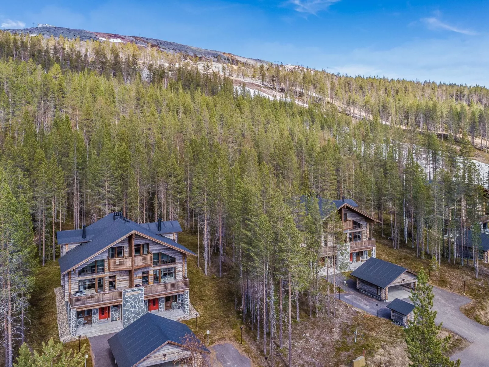 Karhunkieppi 11b-Drinnen