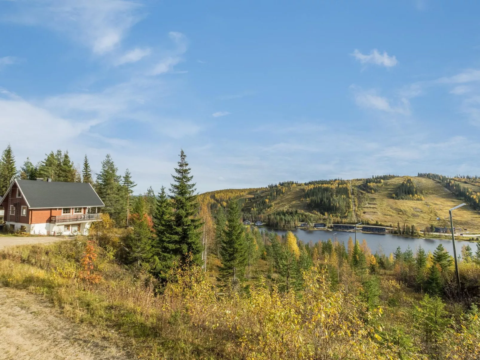 Alppikylä 1a paritalo-Dedans