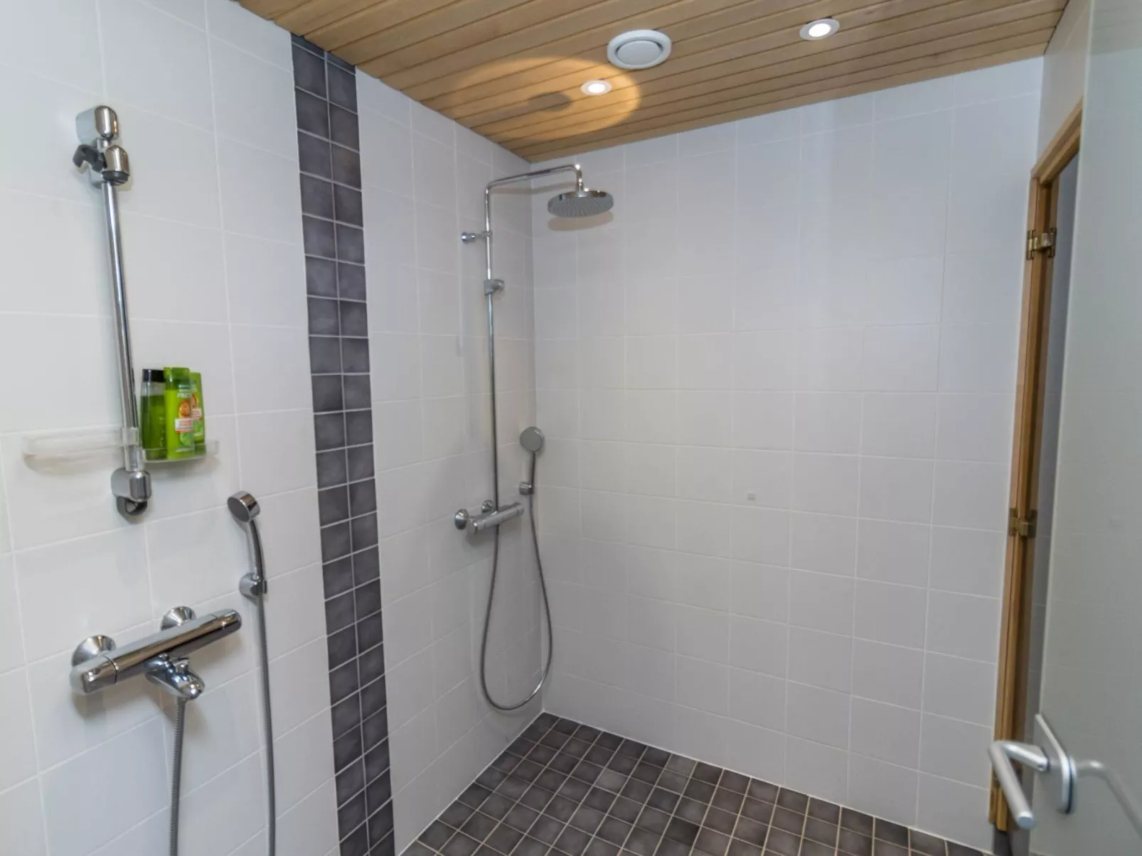 Rukan tunturituuli-Dedans