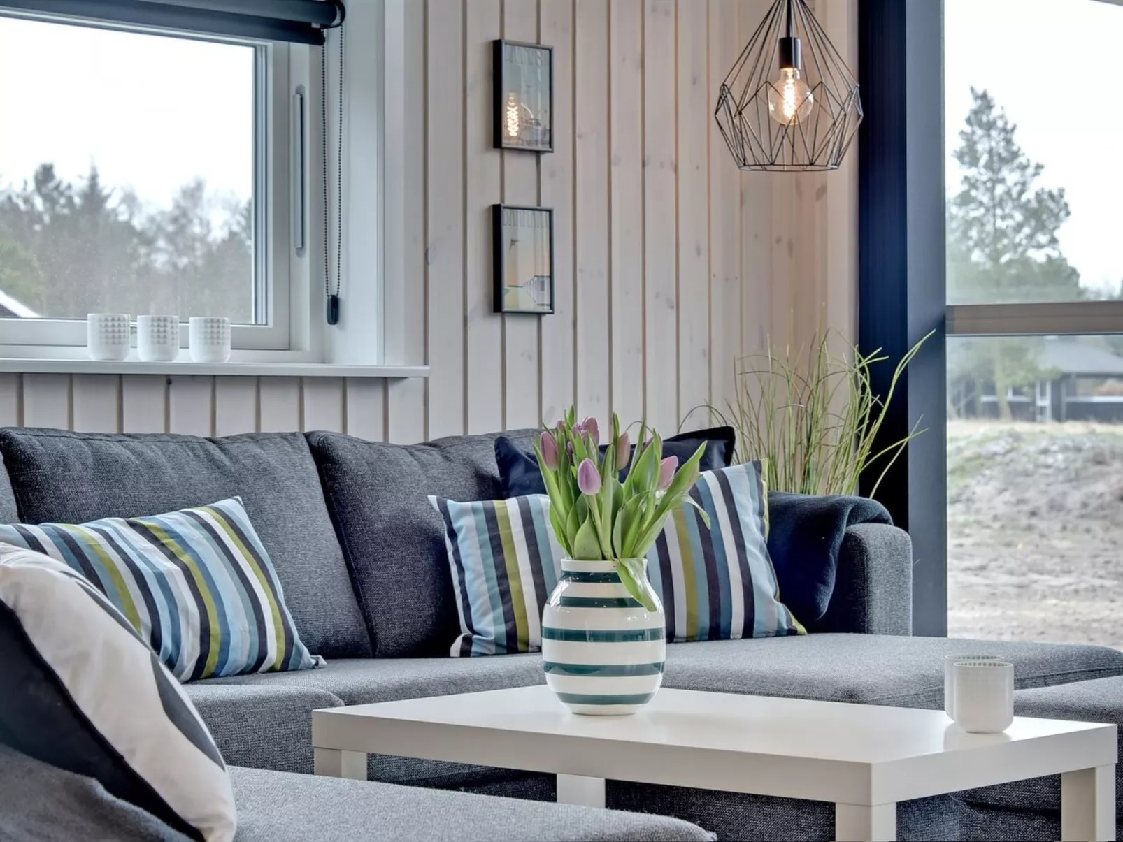 "Hwithoveth" - 1.4km from the sea-Dedans