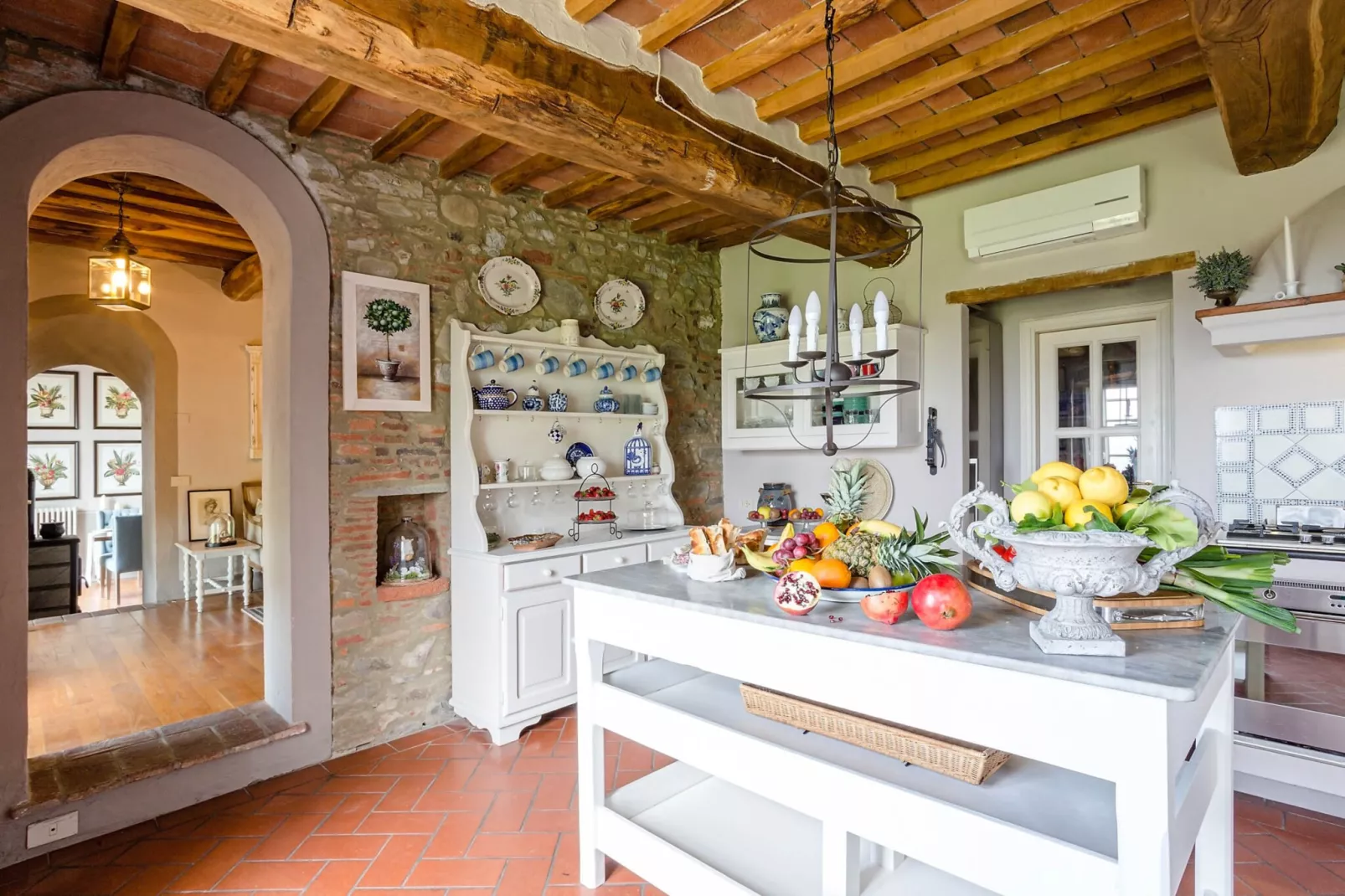 Villa Il Palagio-Kitchen