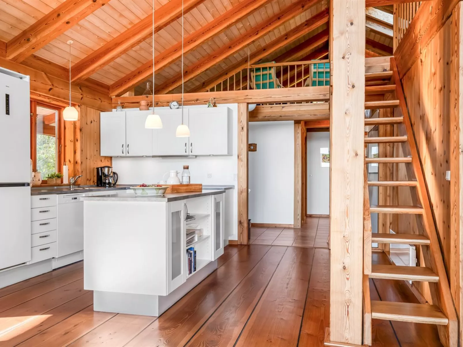 "Devis" -  from the sea-Drinnen