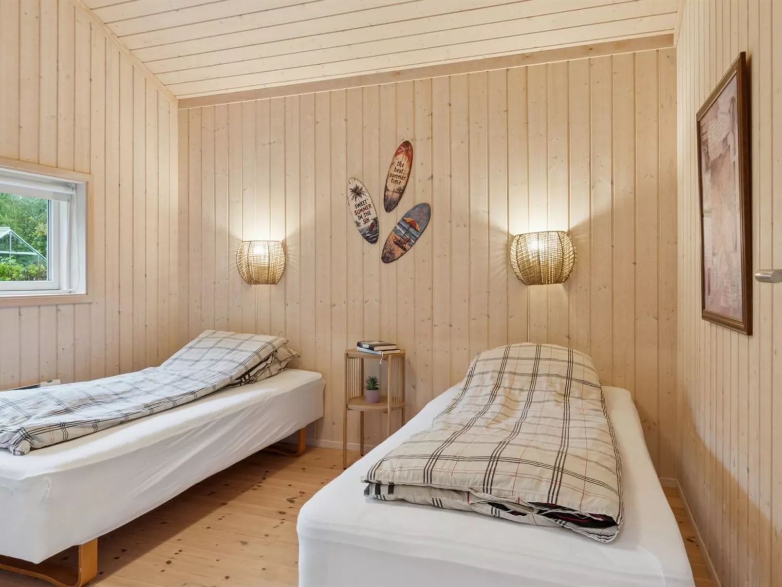 "Hawarth" - 275m from the sea-Dedans