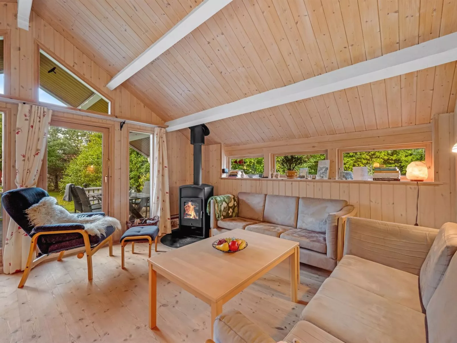 "Elea" - 450m to the fjord-Dedans