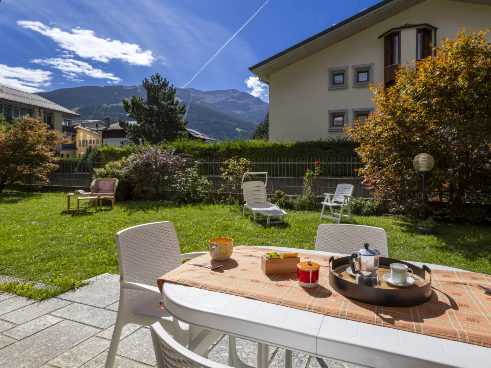 Monte Confinale Garden View-Draußen