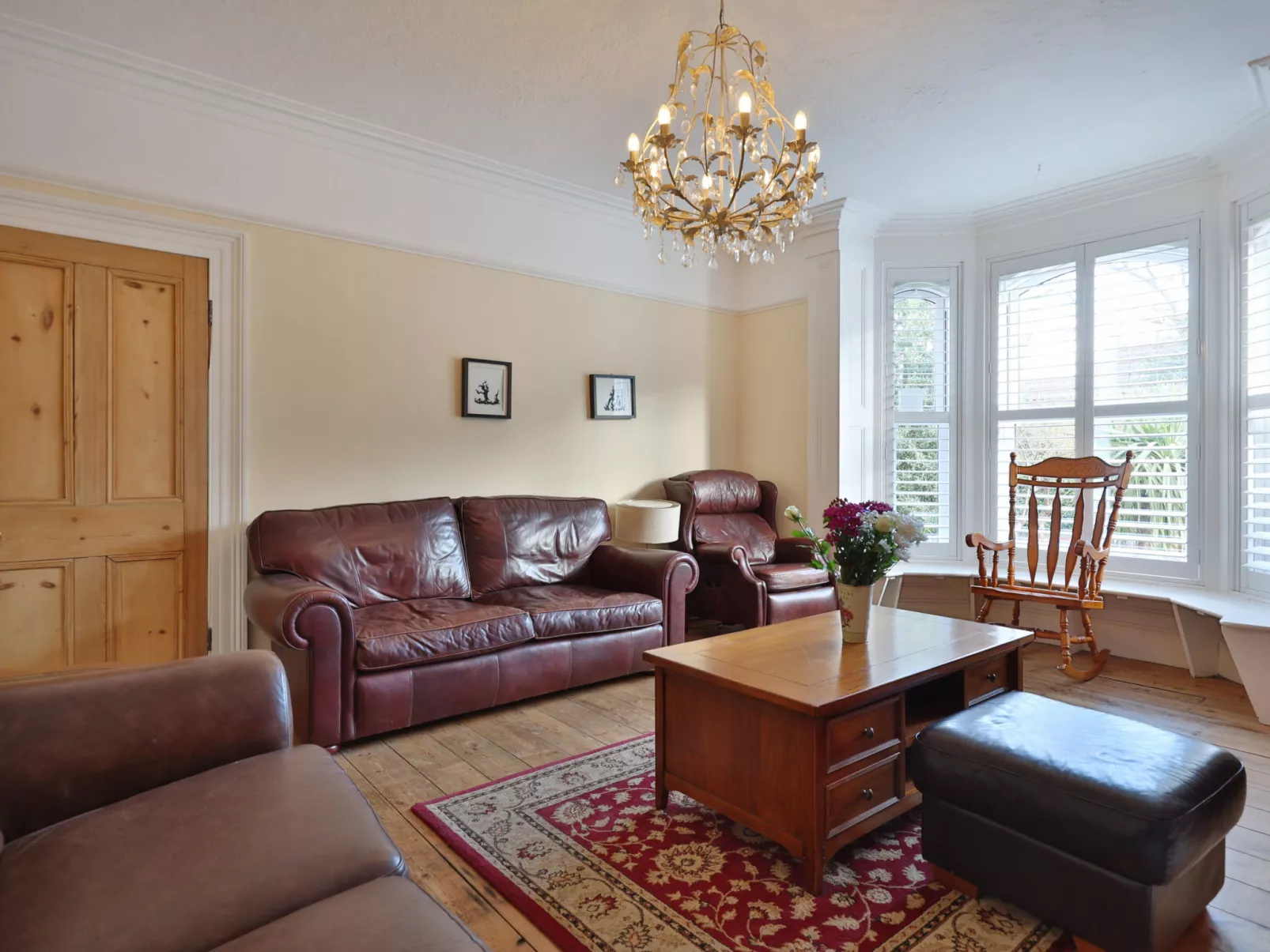 Adventure House-Drinnen