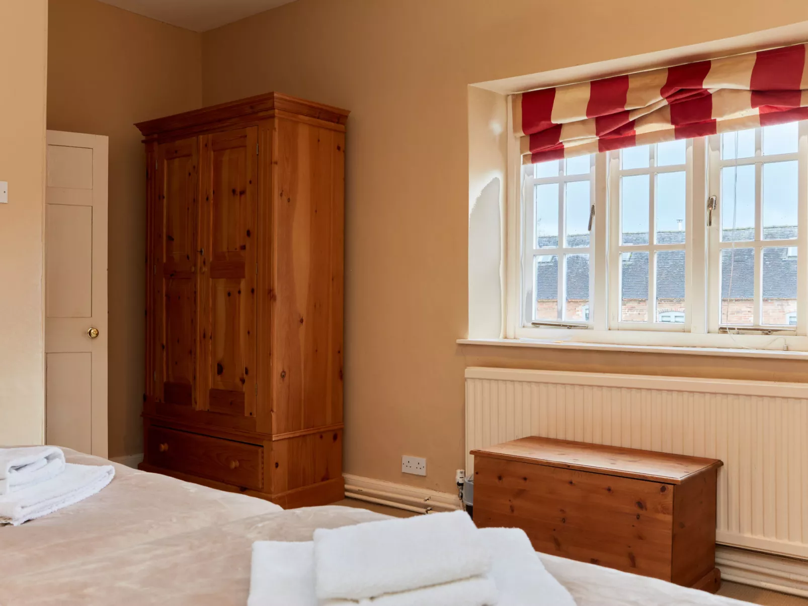 The Farmhouse-Inside