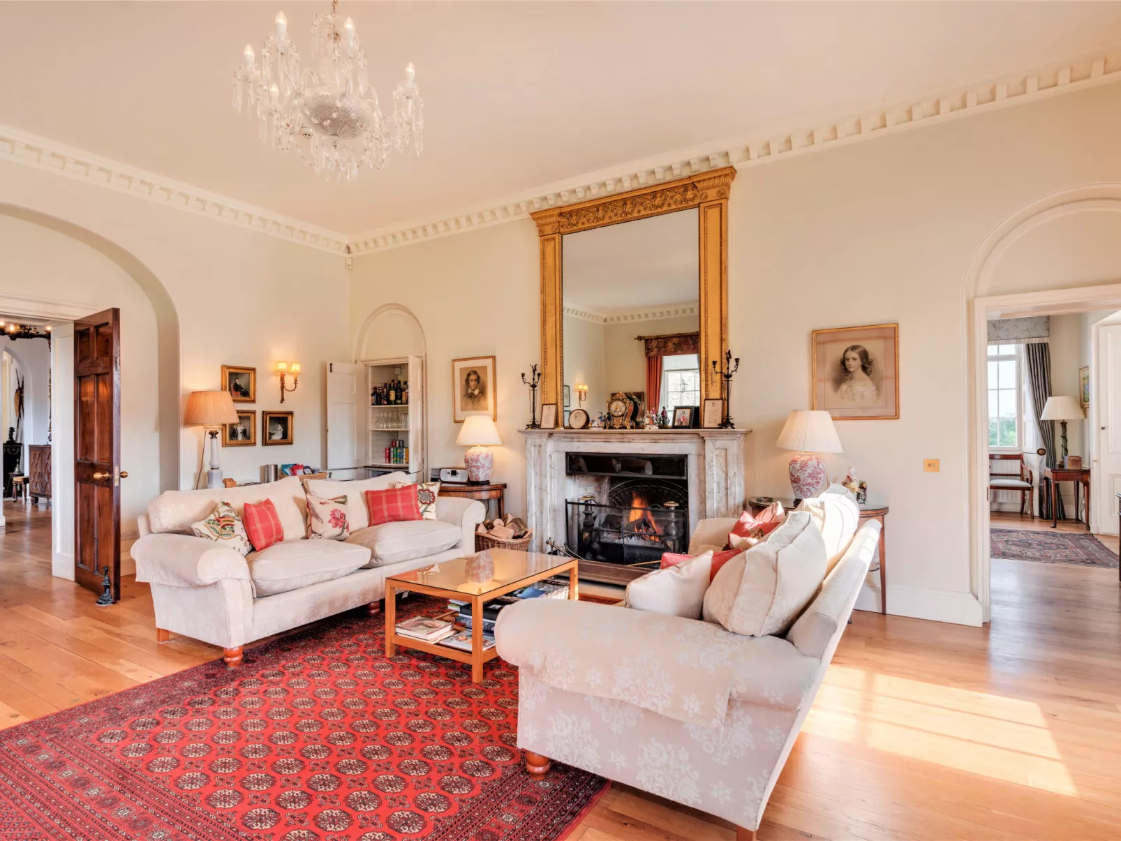 Historic Castle on River Tamar-Drinnen