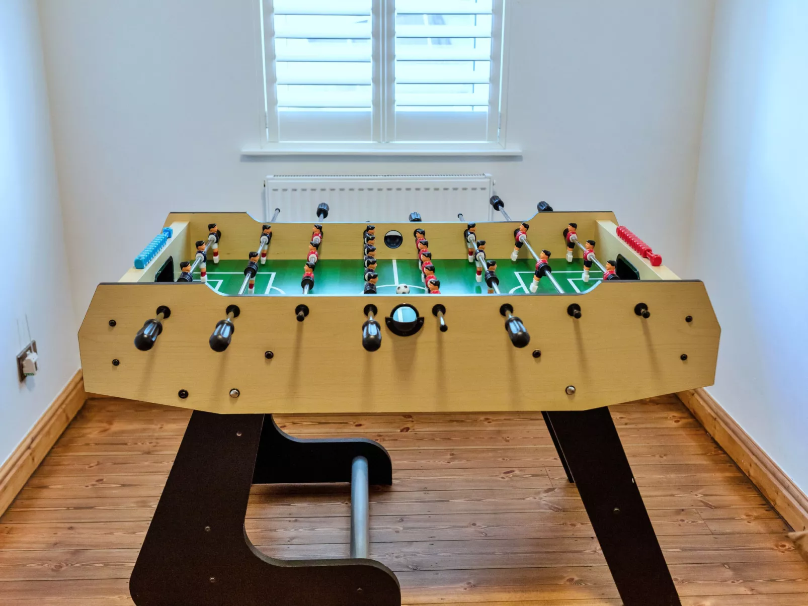 The Old School-Dedans