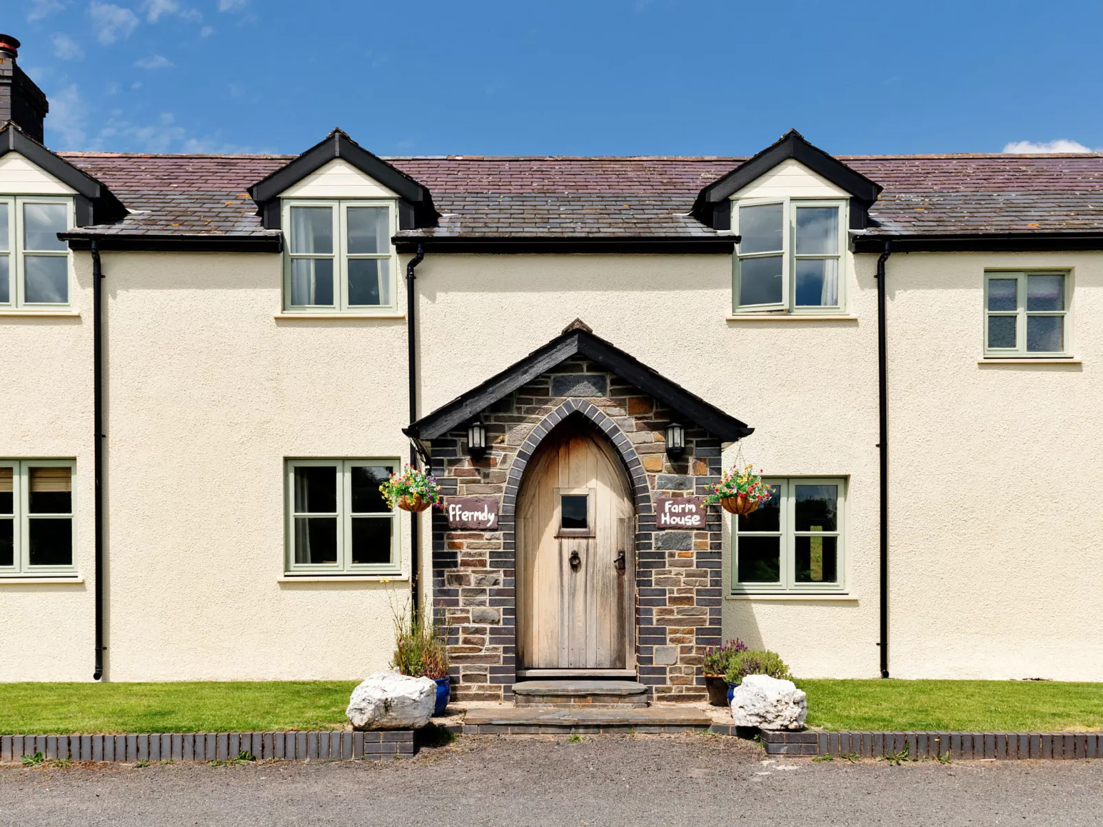 The Welsh Farmhouse-Dehors