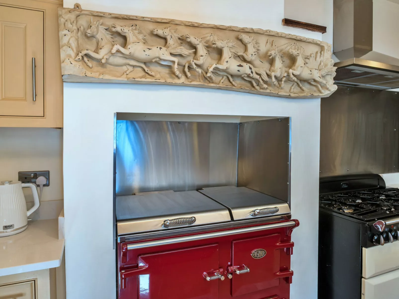 Penley Villa-Drinnen