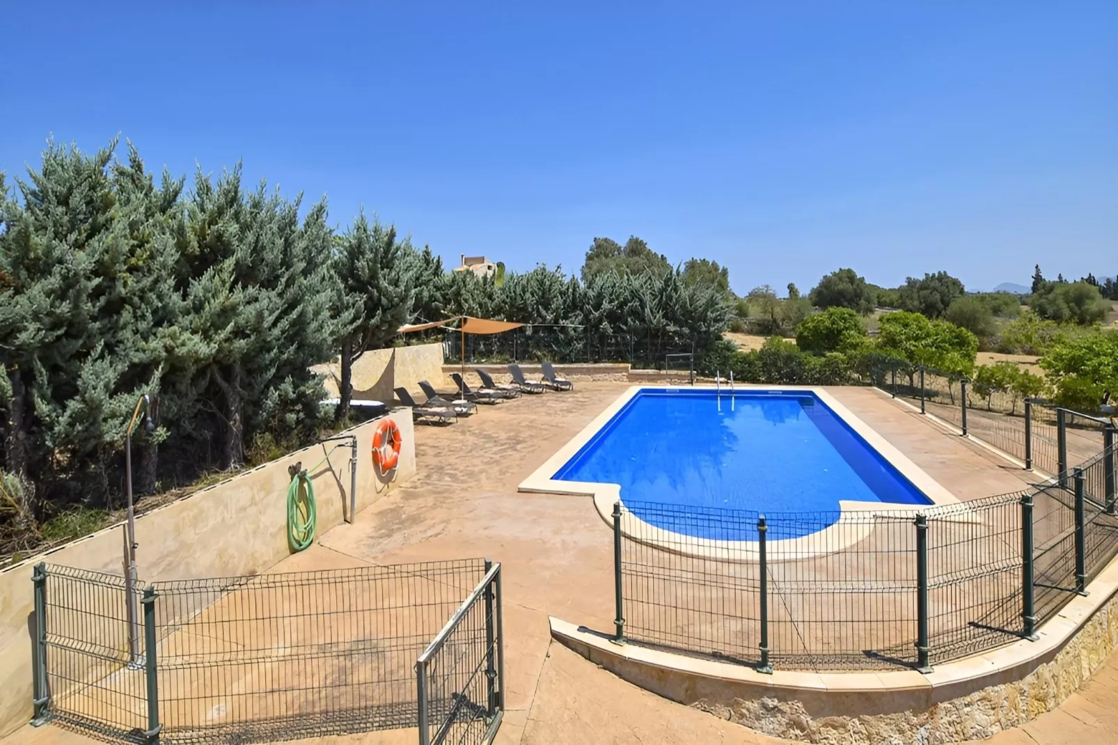CA CLADERA  RAFAL ROIG - Schwimmbad