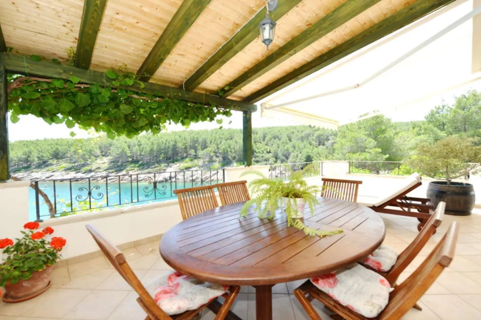 Two-Bedroom Apartment (Maslina)-Terrasse