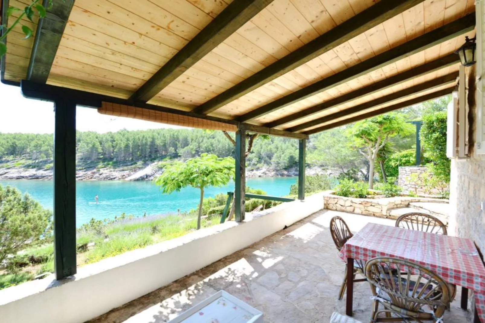 One-Bedroom Apartment (Lovor)-Terrace