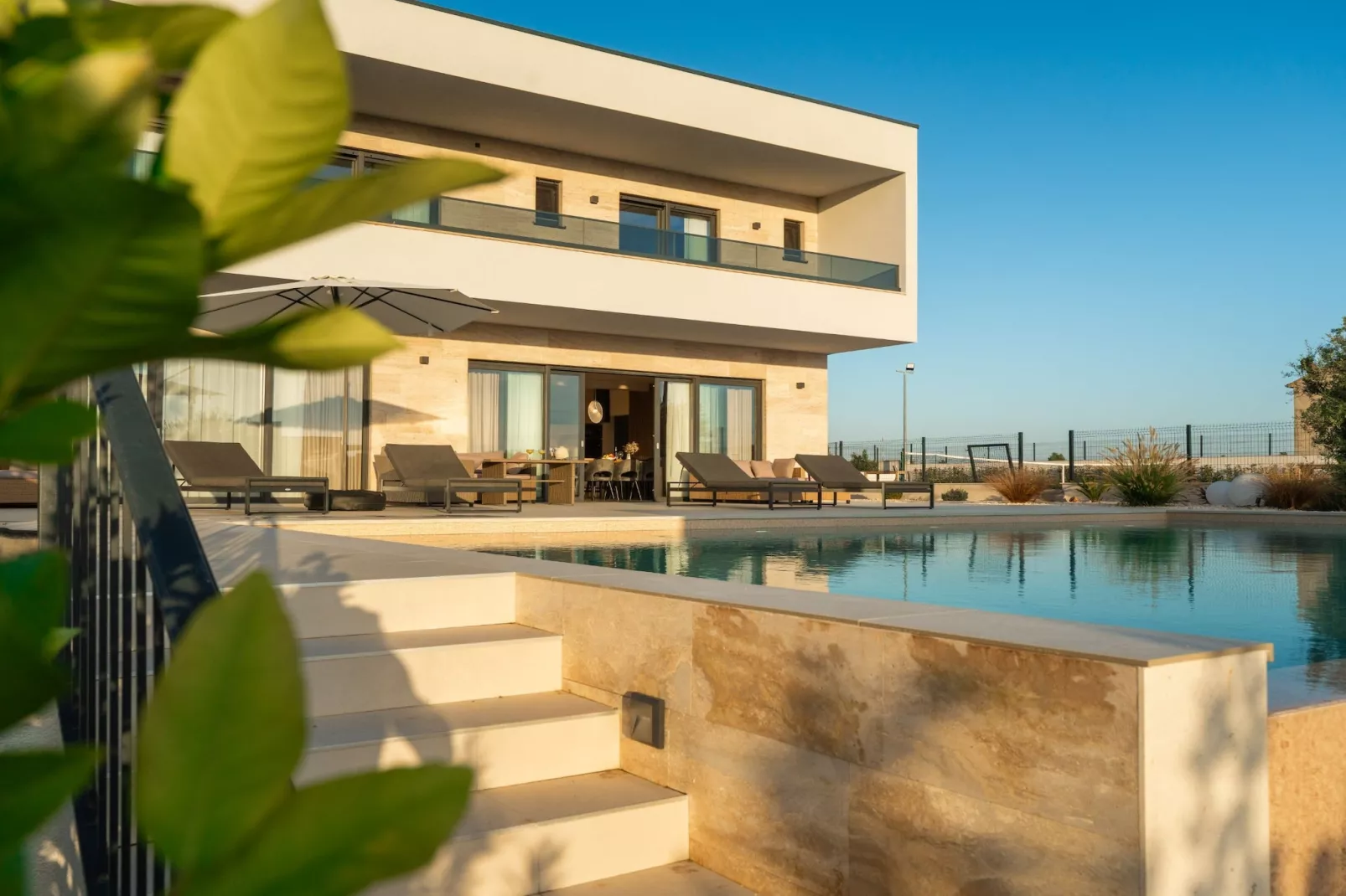 Villa Freedom - Five Bedroom House with Balcony-Outdoor